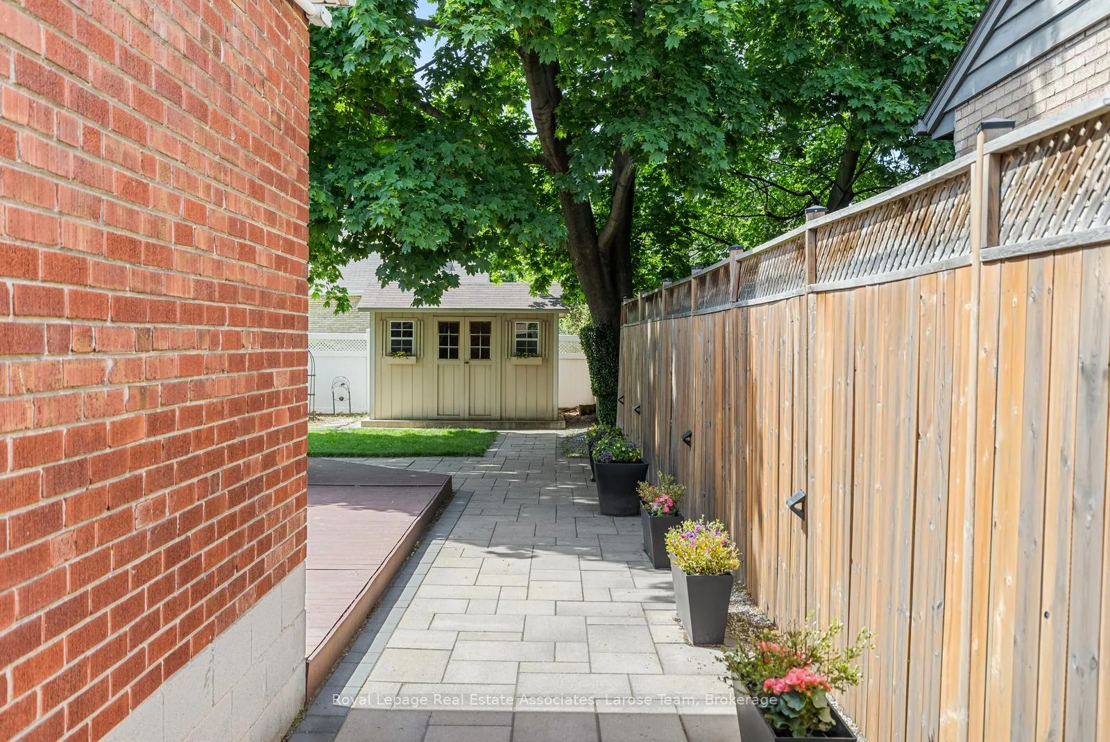 Photo 39 of 1481 Glenwatson Drive, Mississauga, Lakeview — HOMEH