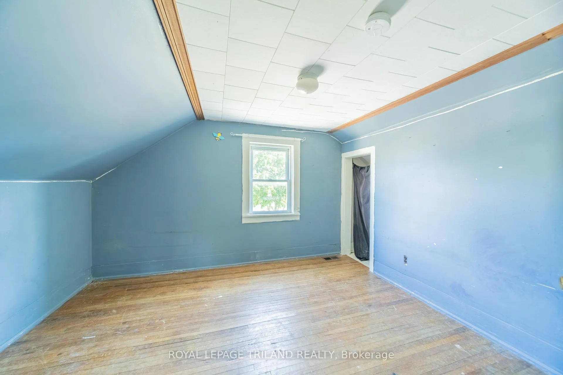 Photo 18 of 52 Nelson Street, Lambton Shores, Thedford — HOMEH
