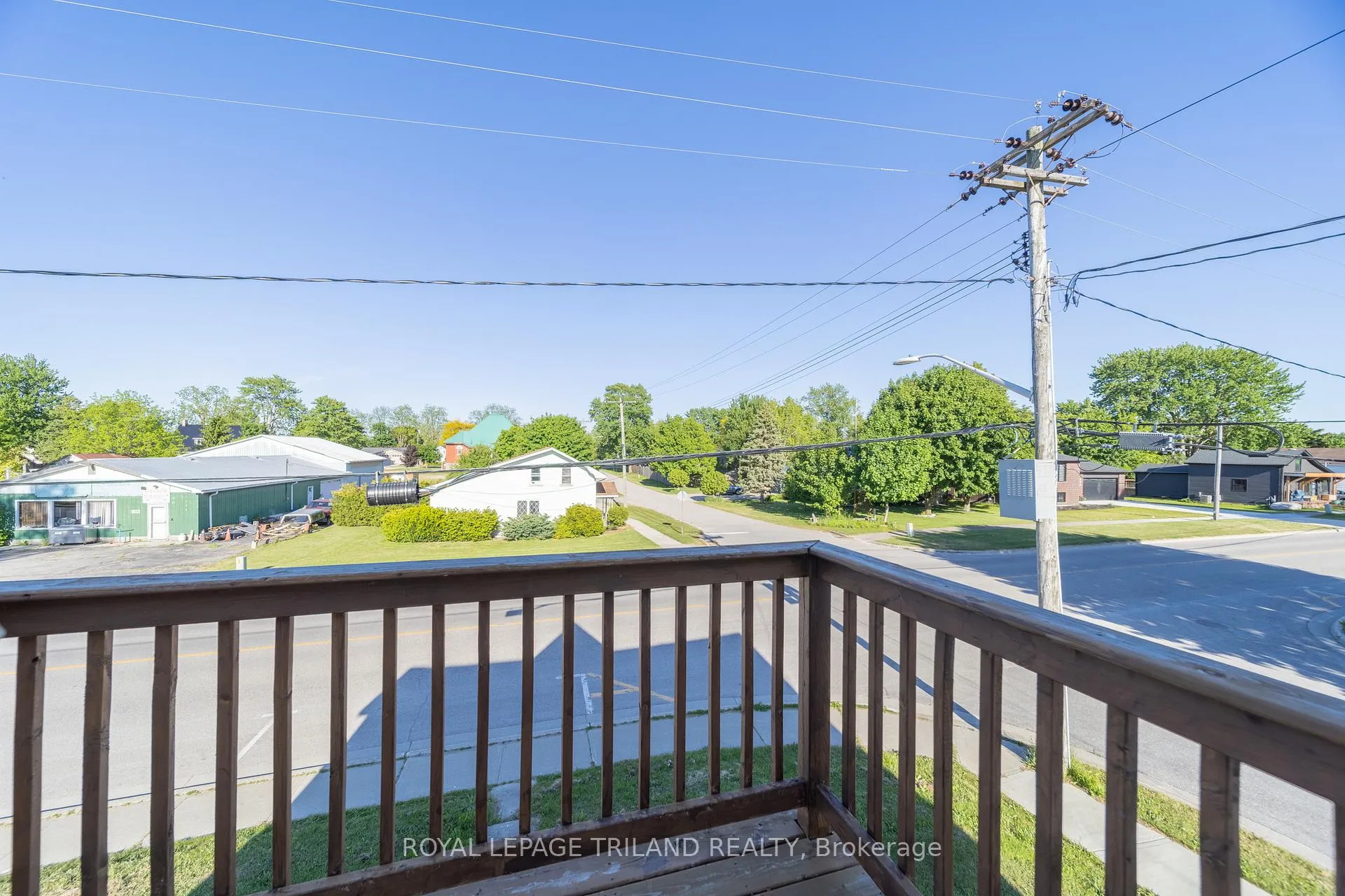 Photo 20 of 52 Nelson Street, Lambton Shores, Thedford — HOMEH