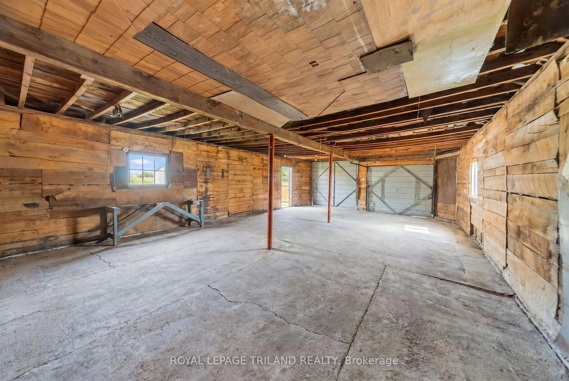 Photo 27 of 52 Nelson Street, Lambton Shores, Thedford — HOMEH
