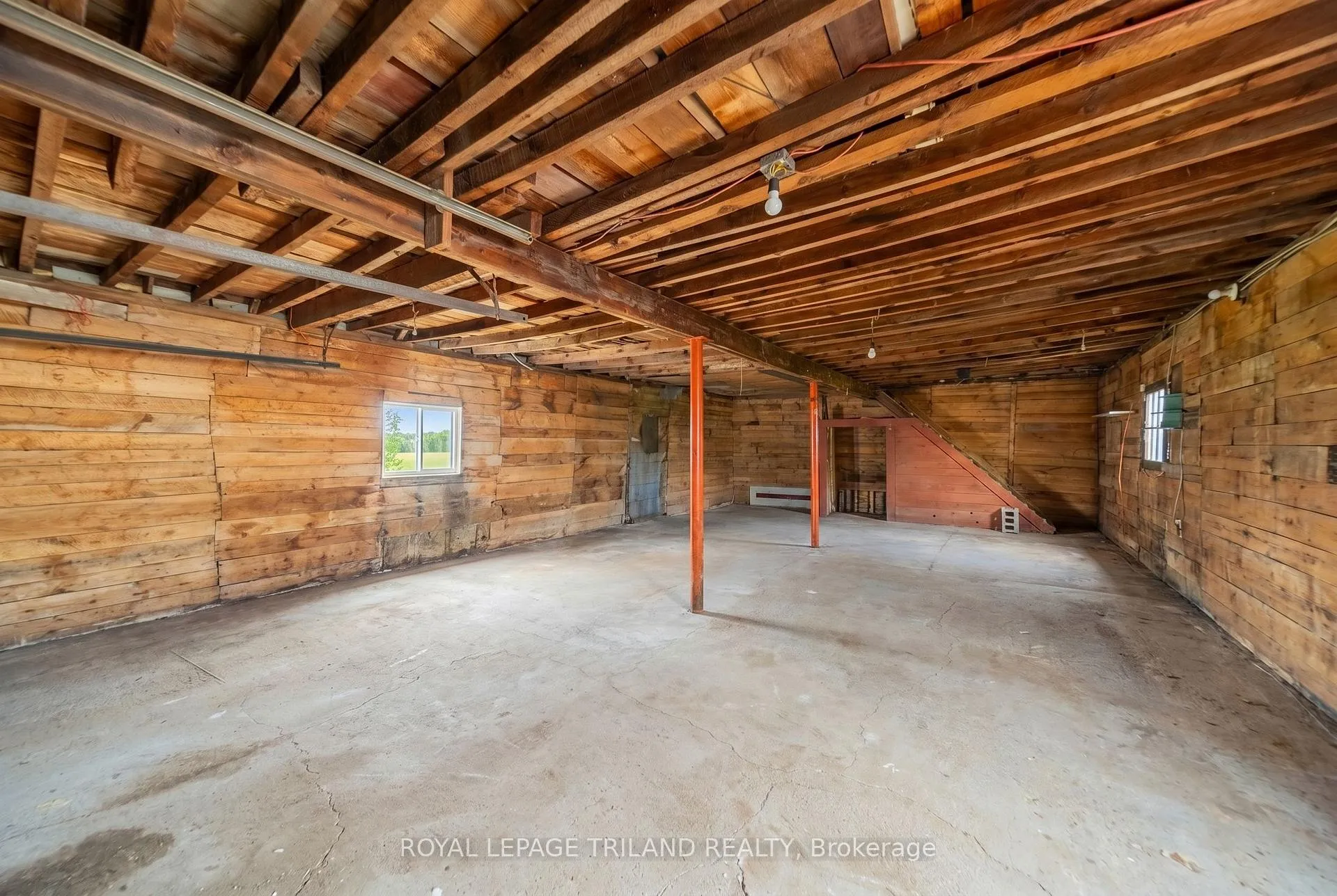 Photo 28 of 52 Nelson Street, Lambton Shores, Thedford — HOMEH
