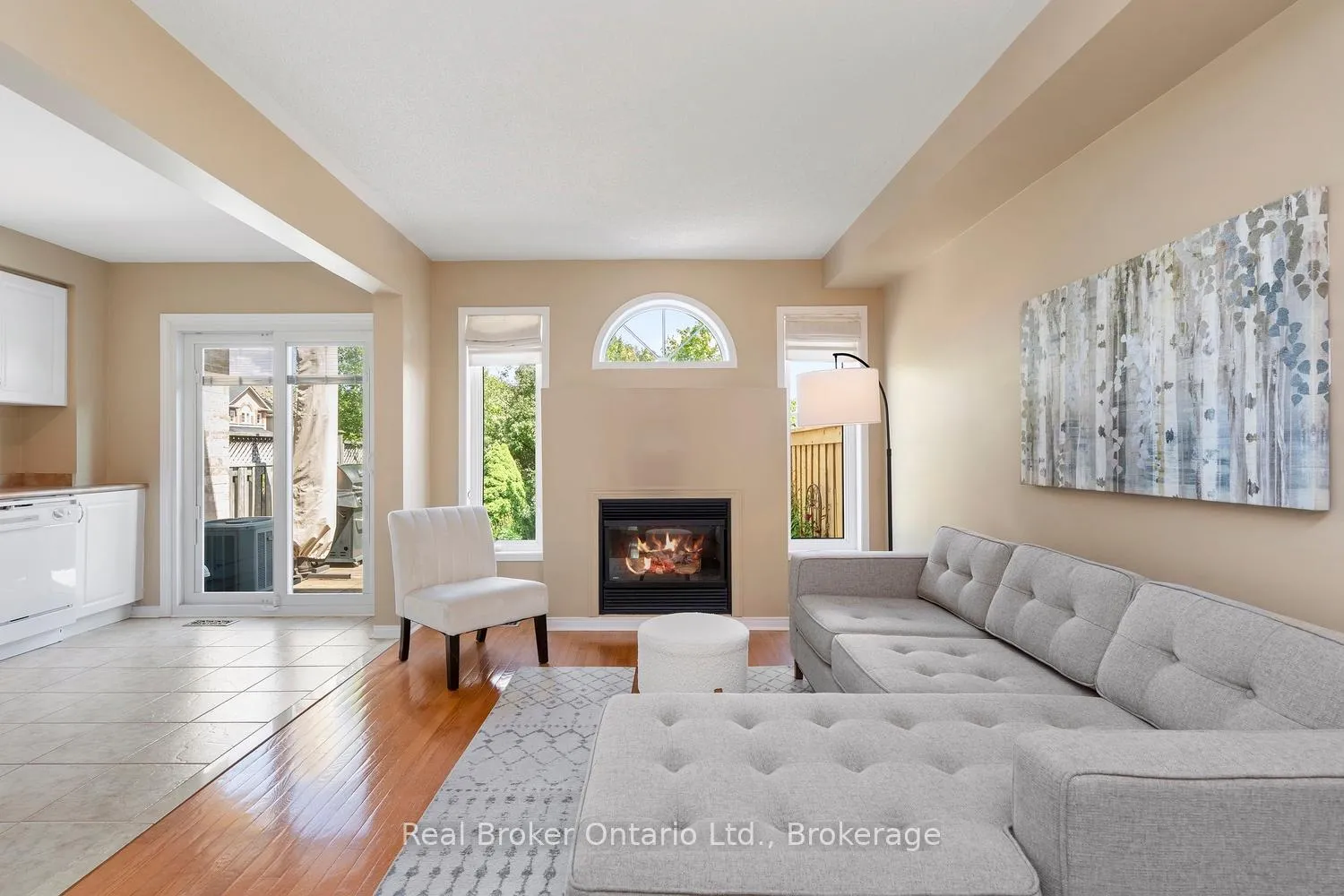 Photo 11 of 360 Kittridge Road, Oakville, Wedgewood Creek — HOMEH