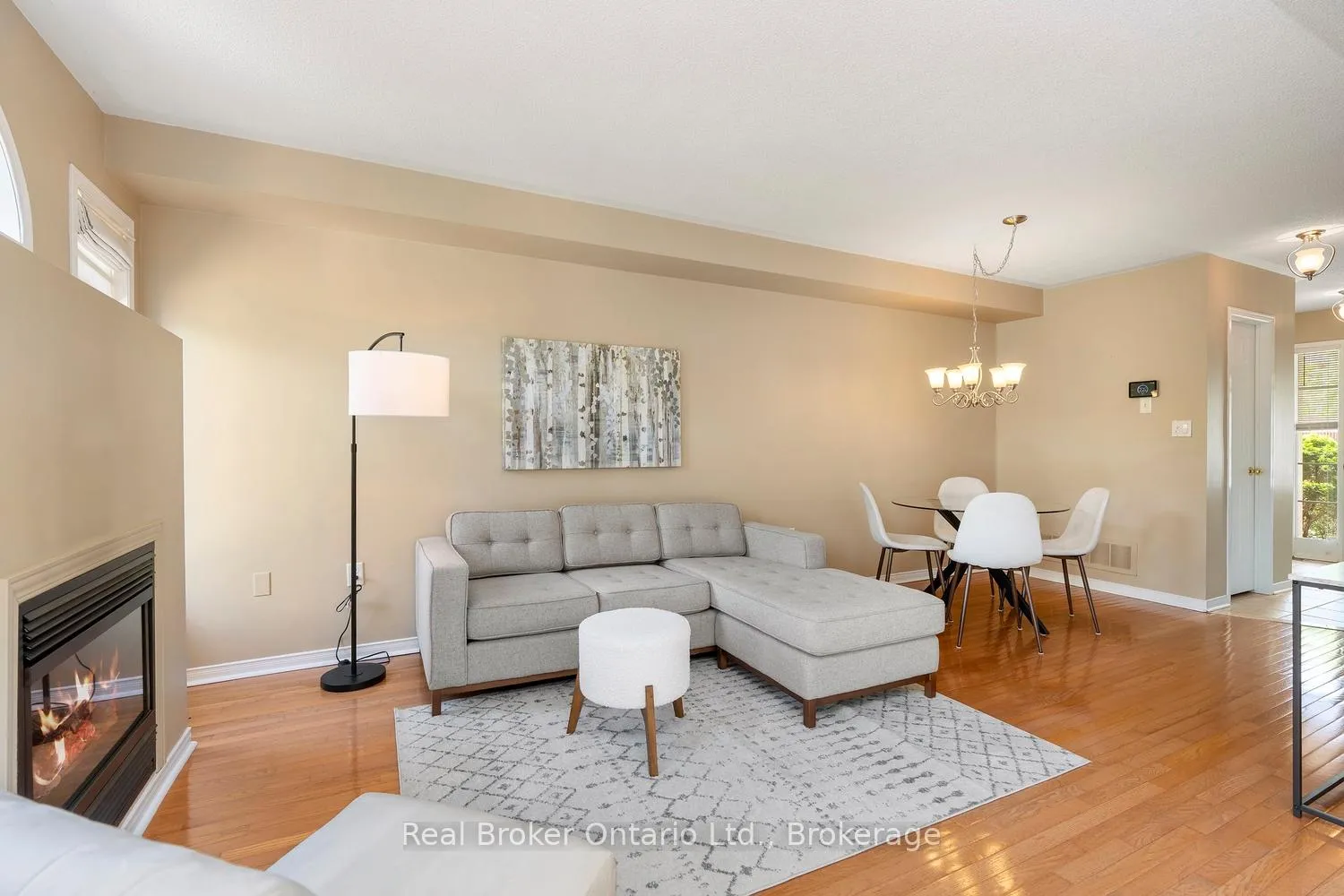 Photo 14 of 360 Kittridge Road, Oakville, Wedgewood Creek — HOMEH