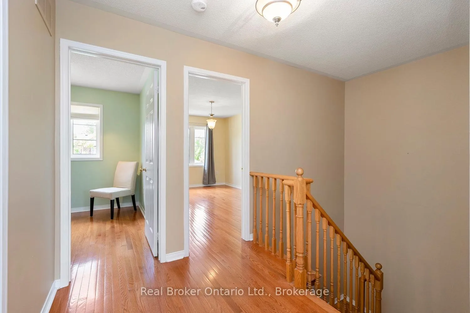Photo 23 of 360 Kittridge Road, Oakville, Wedgewood Creek — HOMEH
