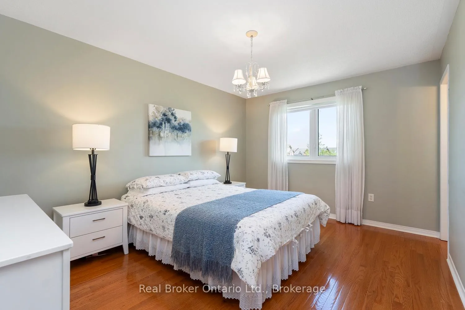 Photo 24 of 360 Kittridge Road, Oakville, Wedgewood Creek — HOMEH