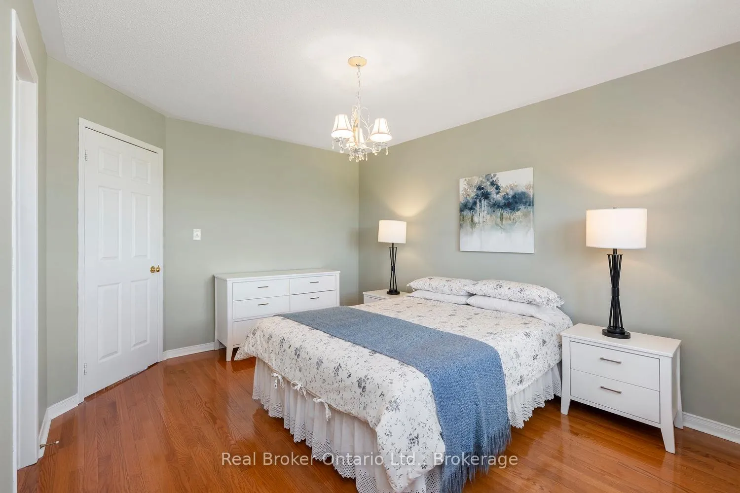 Photo 26 of 360 Kittridge Road, Oakville, Wedgewood Creek — HOMEH