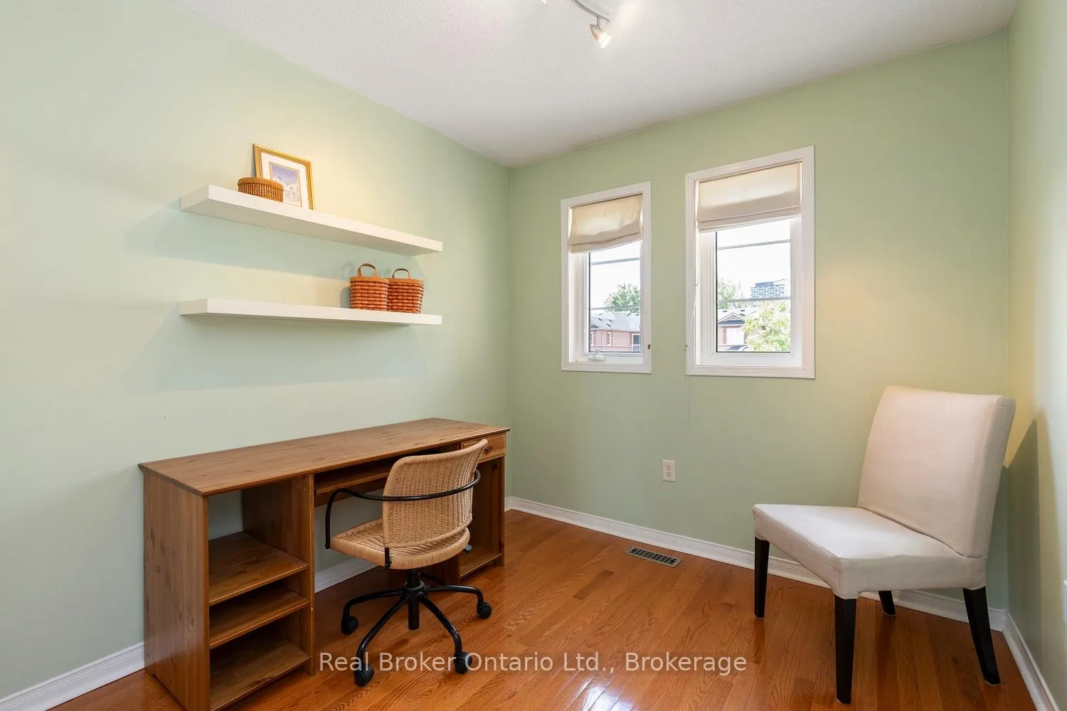 Photo 31 of 360 Kittridge Road, Oakville, Wedgewood Creek — HOMEH