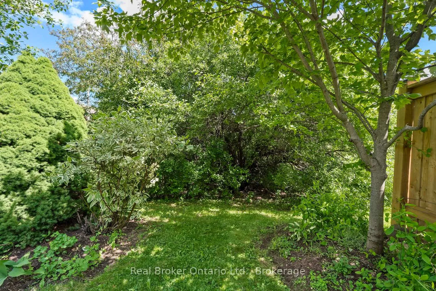 Photo 46 of 360 Kittridge Road, Oakville, Wedgewood Creek — HOMEH