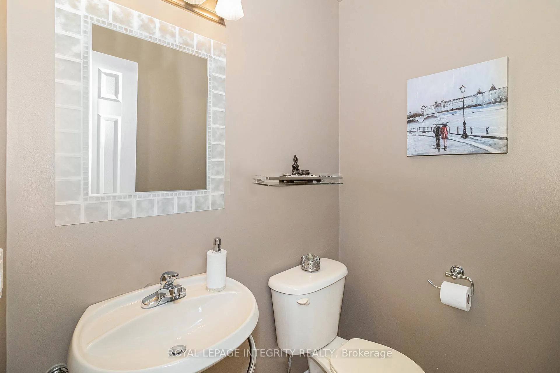 Photo 2 of 564 Renaissance Drive, Ottawa, Avalon East — HOMEH