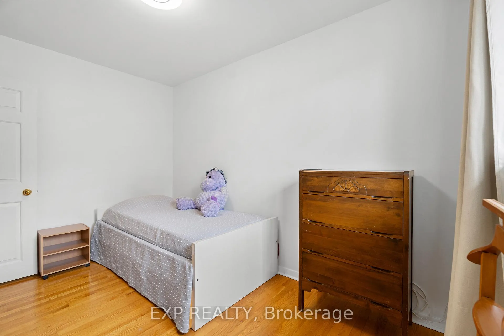 Photo 26 of 2061 Balharrie Avenue, Ottawa, Hawthorne Meadows — HOMEH