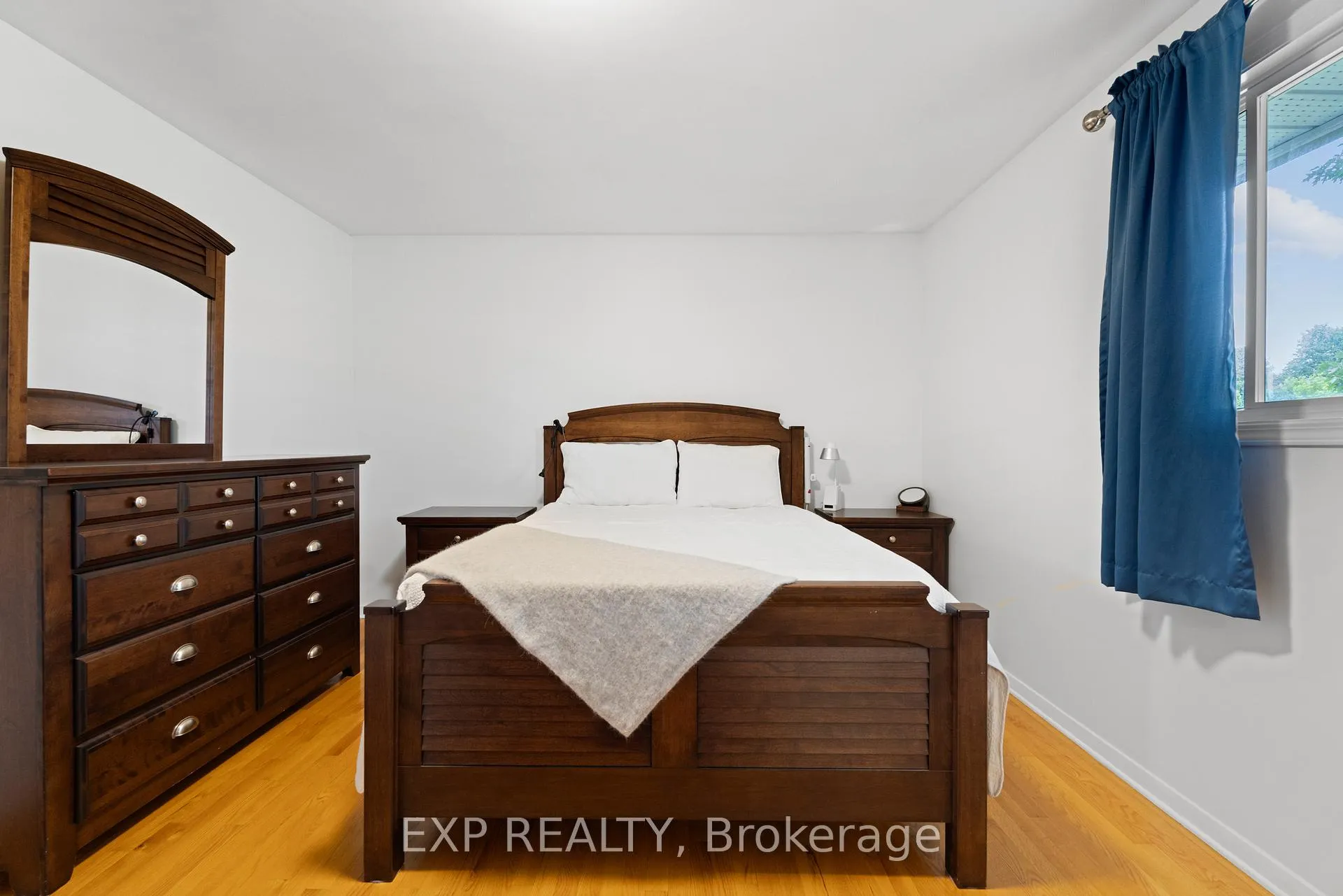 Photo 31 of 2061 Balharrie Avenue, Ottawa, Hawthorne Meadows — HOMEH