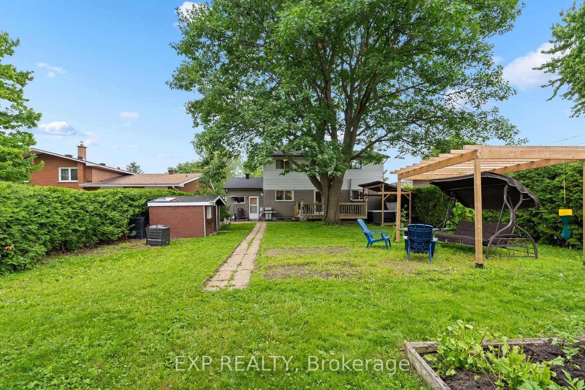 Photo 45 of 2061 Balharrie Avenue, Ottawa, Hawthorne Meadows — HOMEH