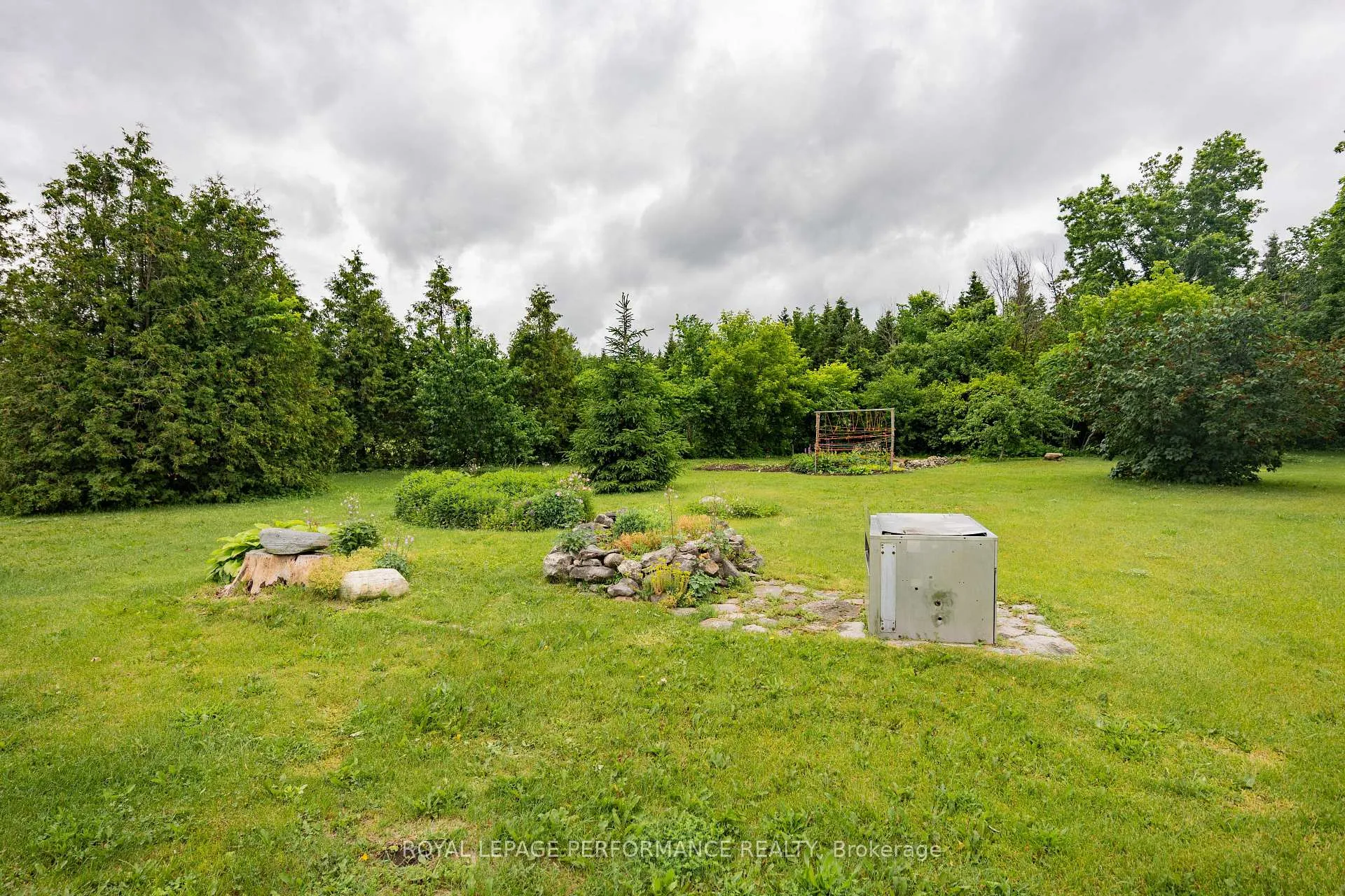 Photo 6 of 20195 Kenyon Conc Rd 1, North Glengarry, North Glengarry (Kenyon) Twp — HOMEH