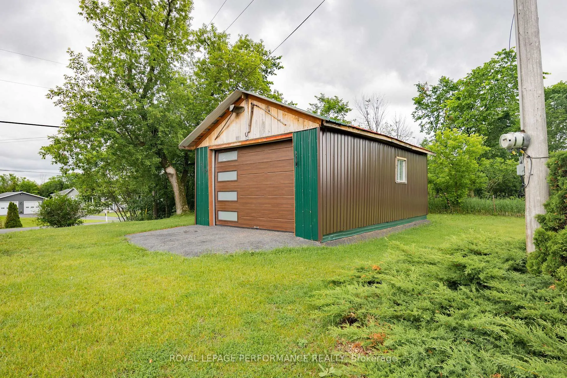 Photo 16 of 20195 Kenyon Conc Rd 1, North Glengarry, North Glengarry (Kenyon) Twp — HOMEH