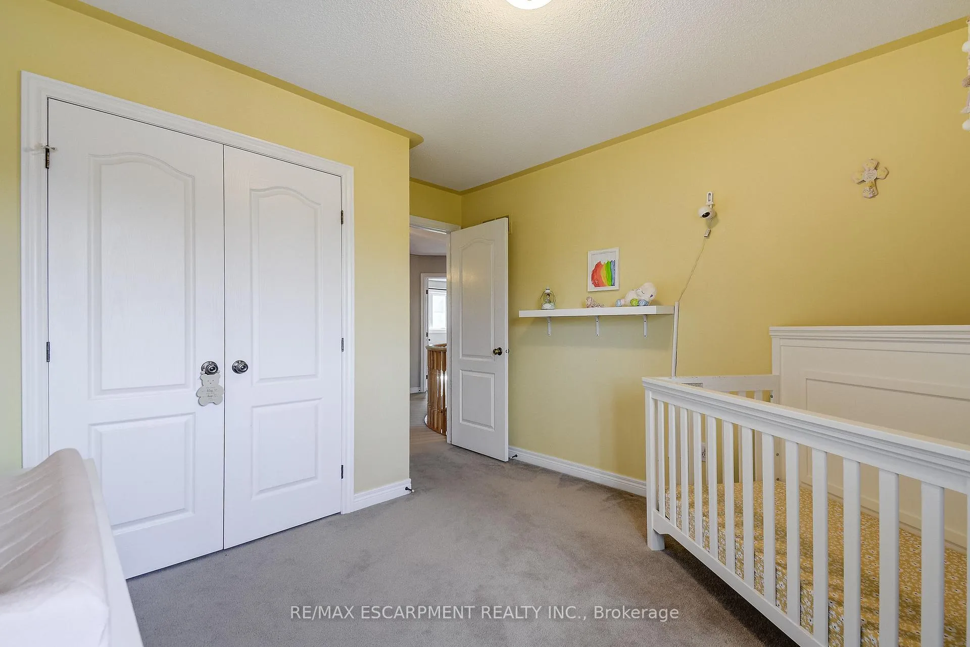 Photo 28 of 20 Derbyshire Street, Hamilton, Ancaster — HOMEH