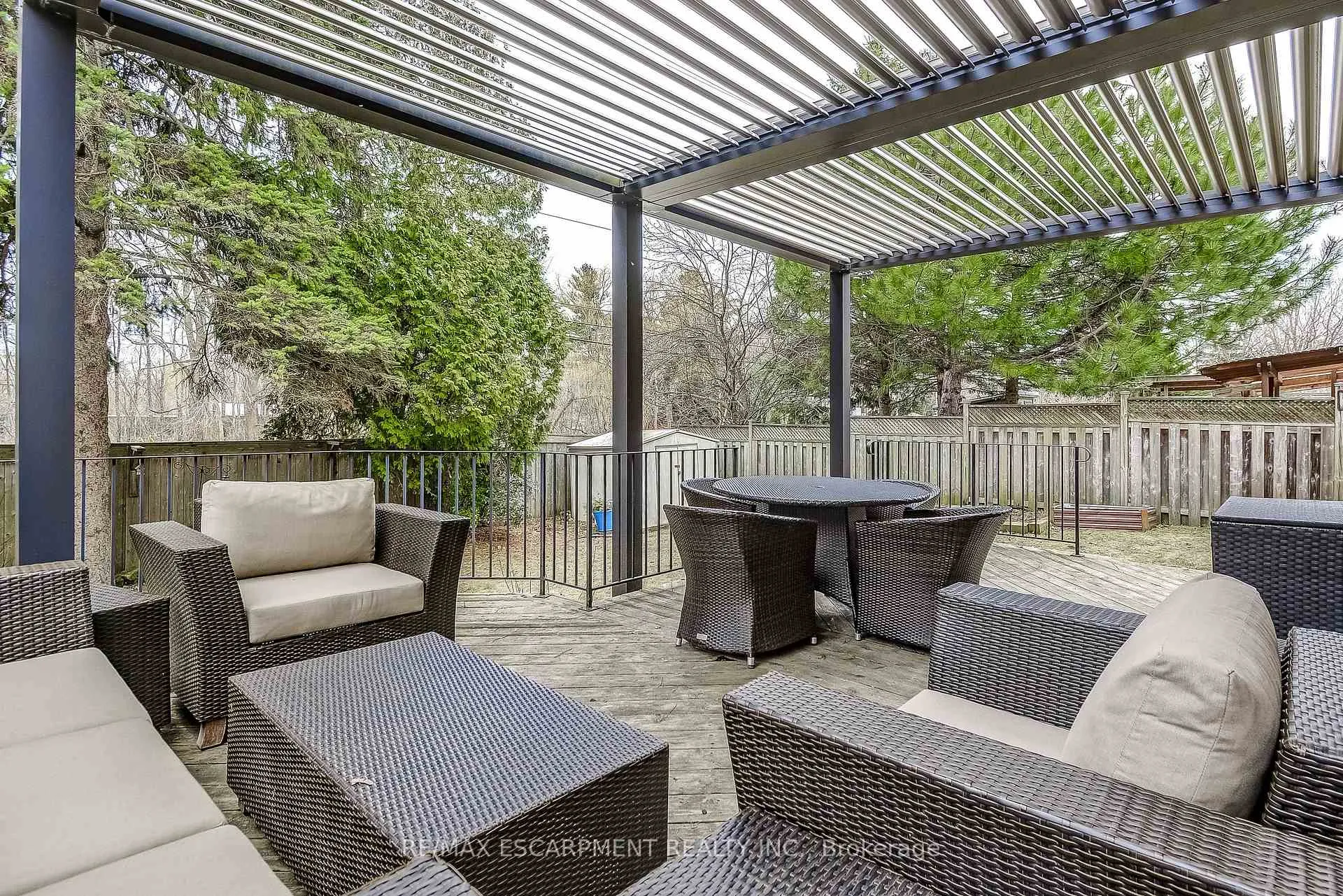 Photo 45 of 20 Derbyshire Street, Hamilton, Ancaster — HOMEH