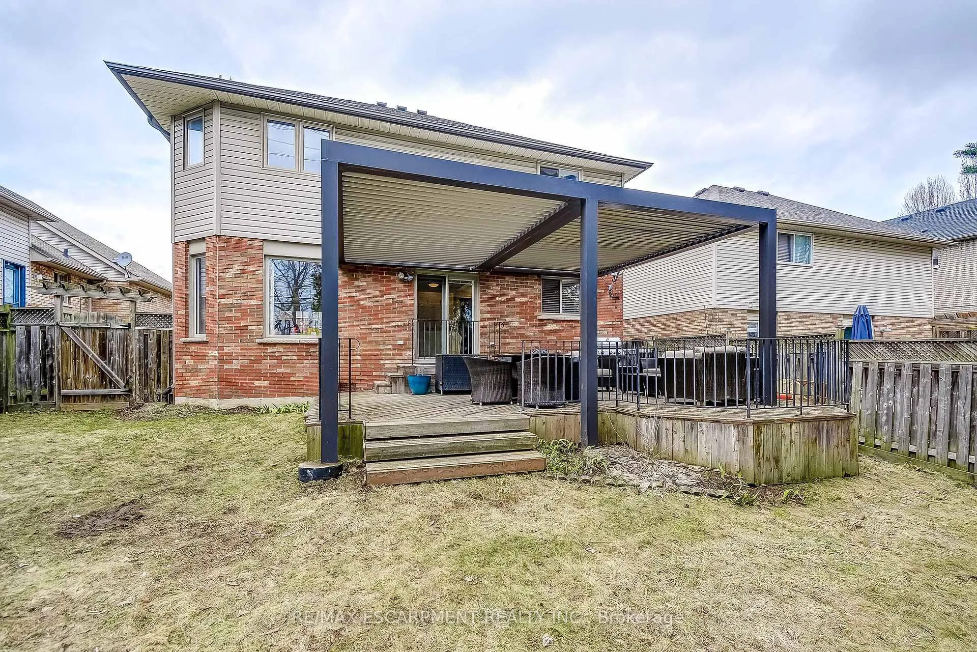 Photo 49 of 20 Derbyshire Street, Hamilton, Ancaster — HOMEH