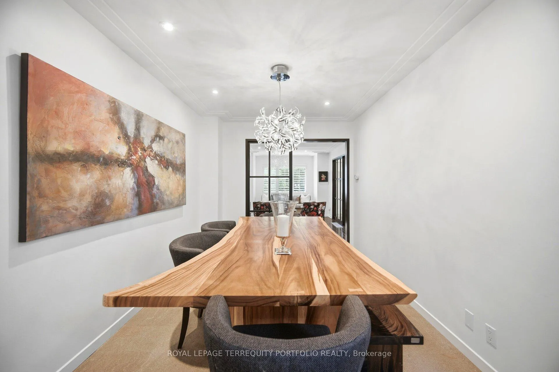 Photo 15 of 34 Donegall Drive, Toronto, Leaside — HOMEH