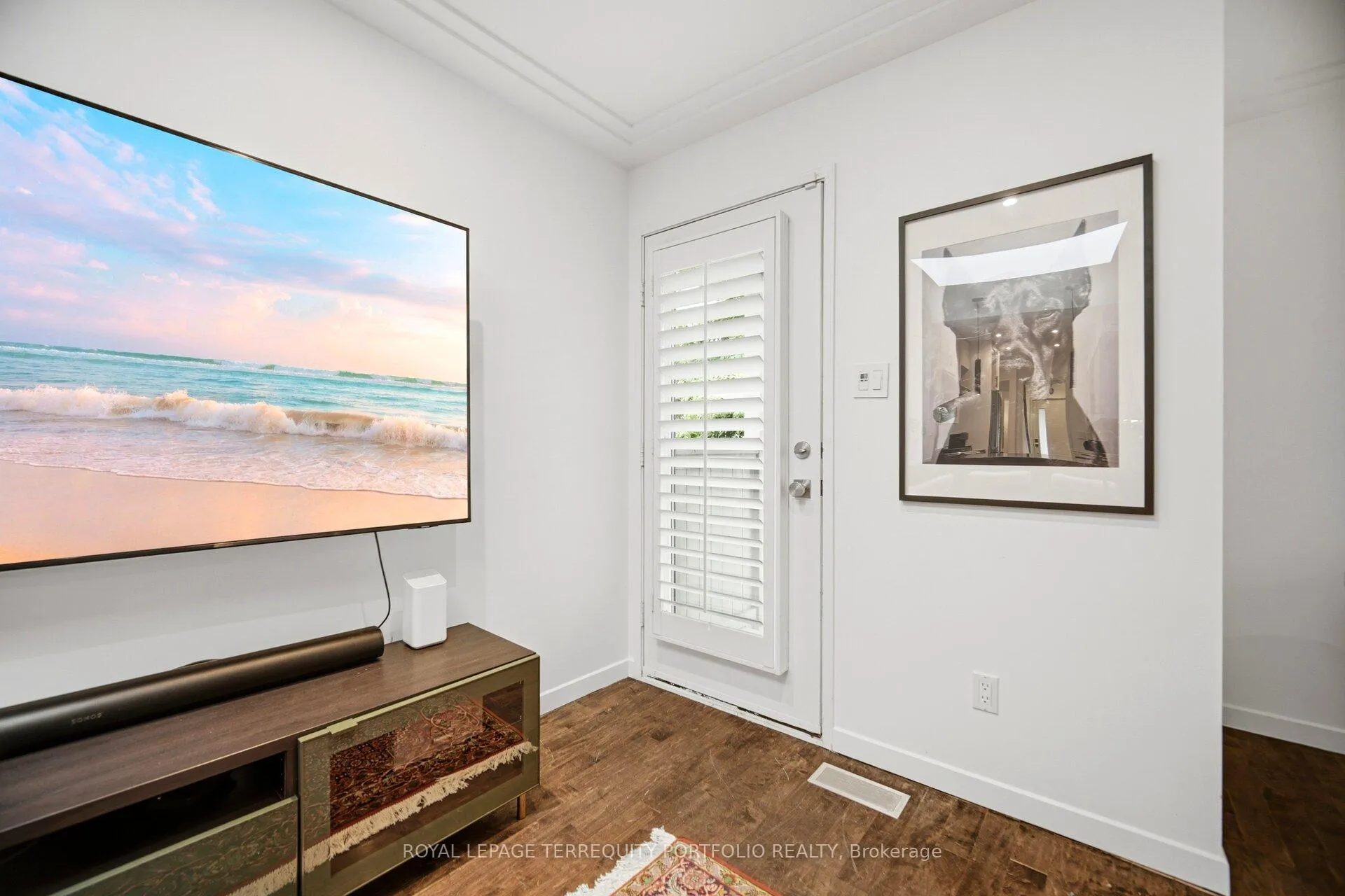 Photo 38 of 34 Donegall Drive, Toronto, Leaside — HOMEH