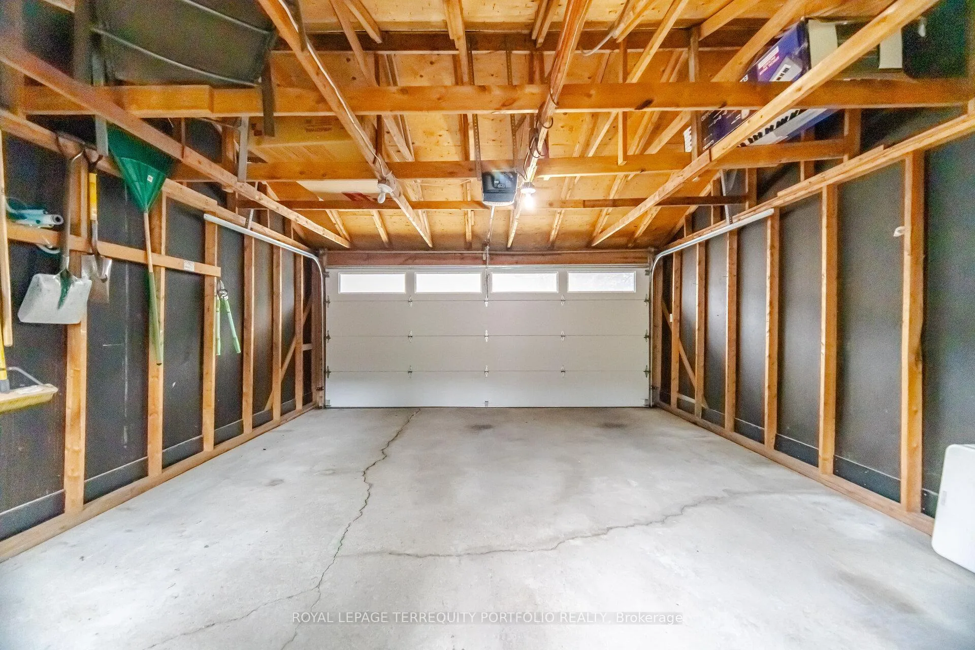 Photo 48 of 34 Donegall Drive, Toronto, Leaside — HOMEH