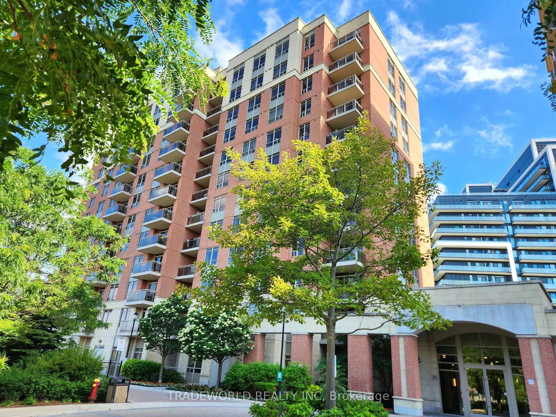 Photo 1 of Unit Ph4, 73 King William Crescent, Richmond Hill, Langstaff — HOMEH