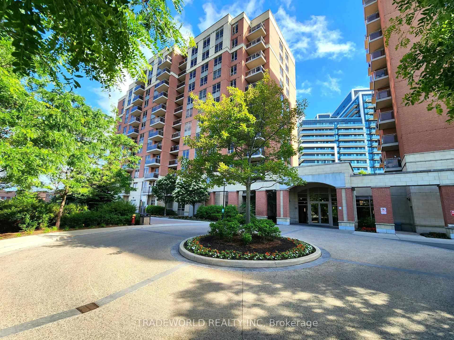 Photo 13 of Unit Ph4, 73 King William Crescent, Richmond Hill, Langstaff — HOMEH