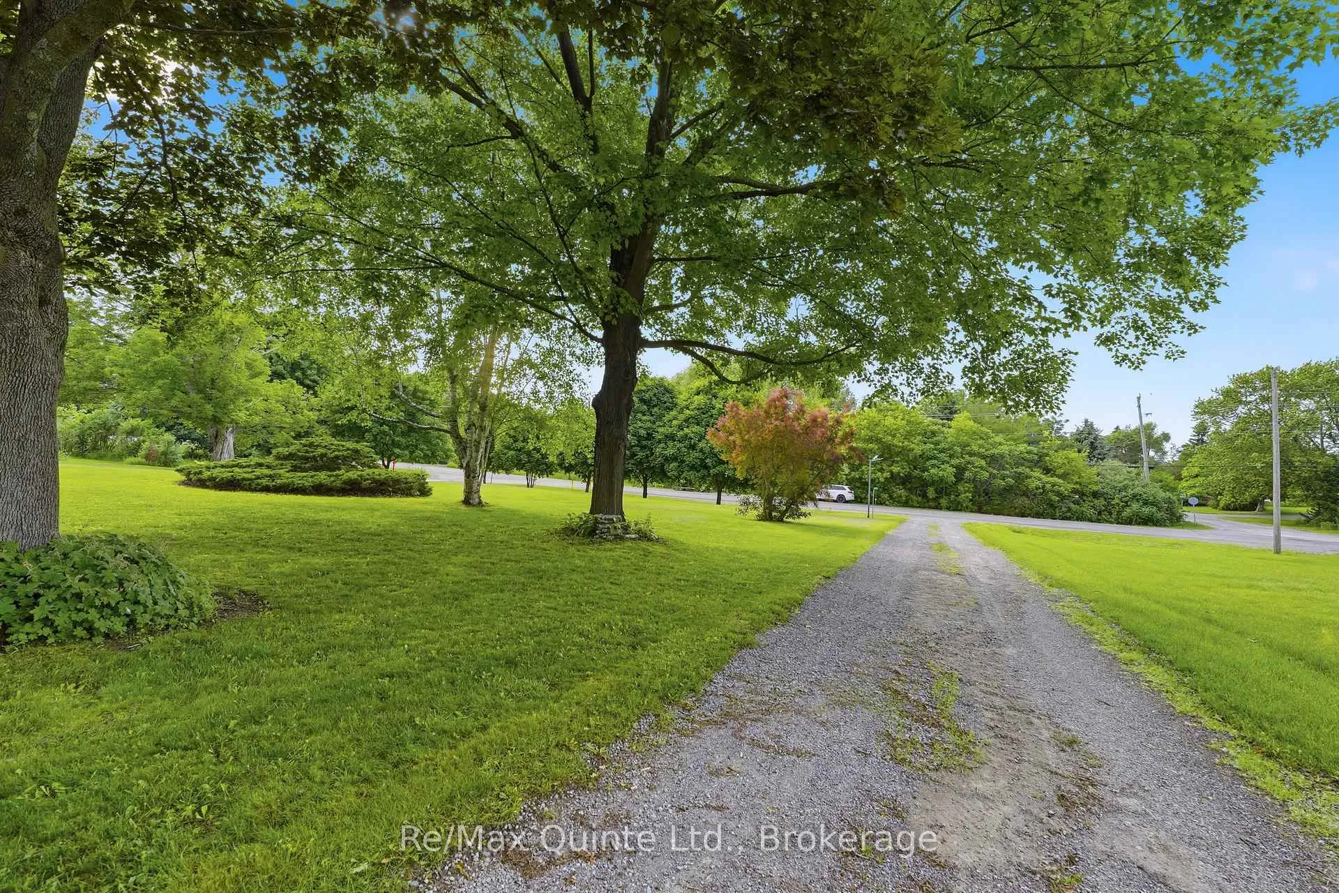 Photo 3 of 97C County Road 18, Prince Edward County, Athol Ward — HOMEH