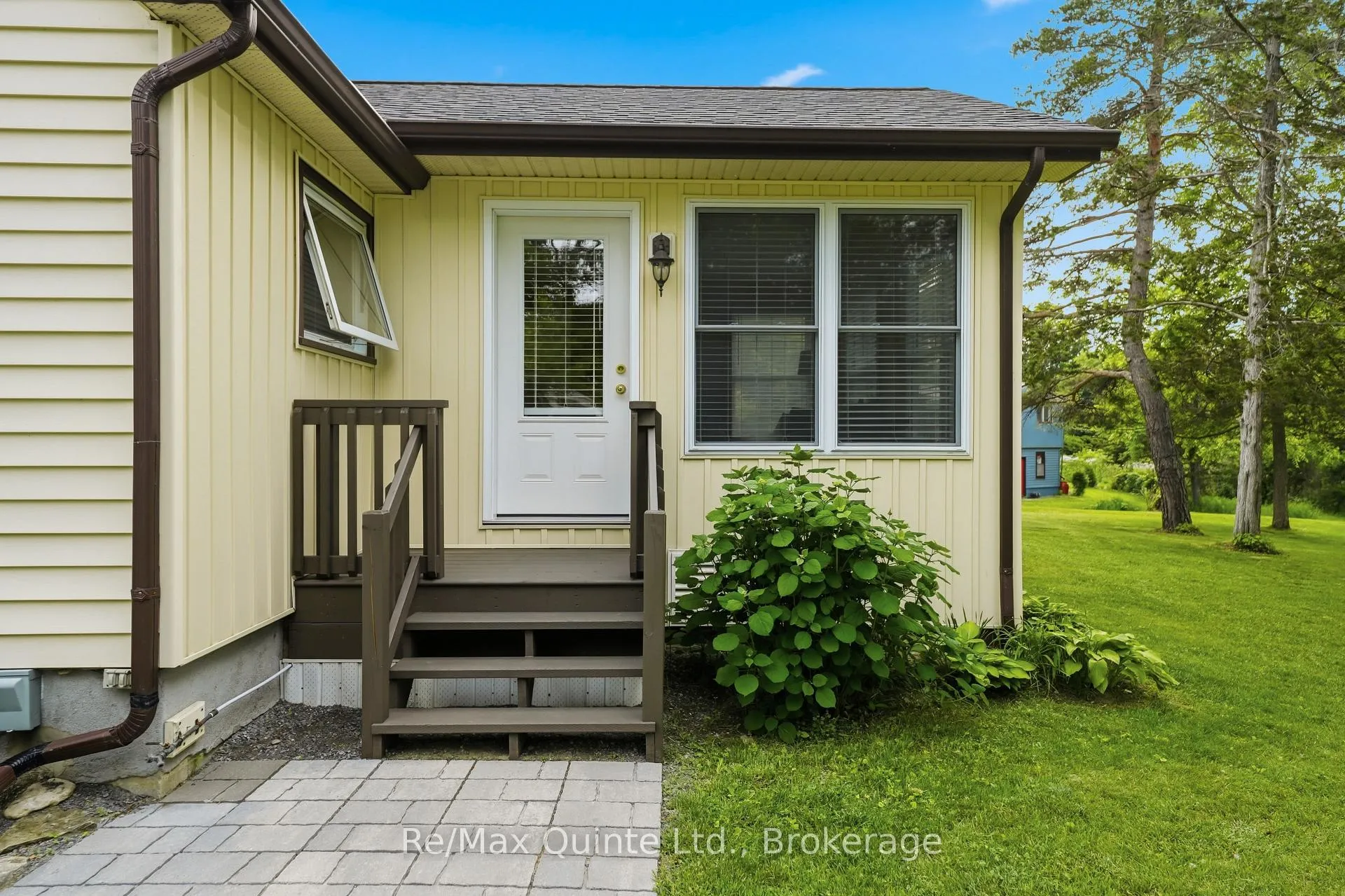 Photo 6 of 97C County Road 18, Prince Edward County, Athol Ward — HOMEH