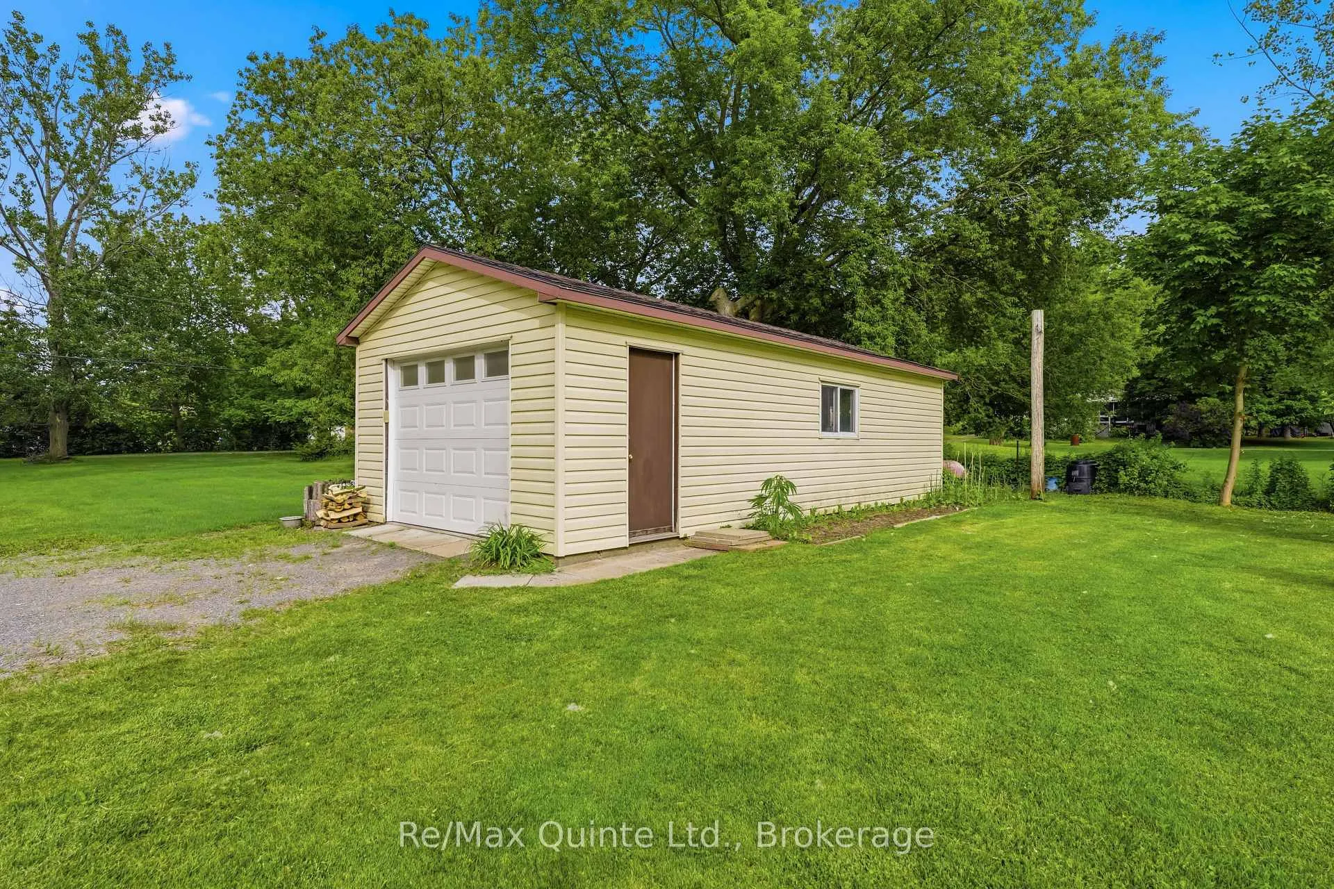 Photo 7 of 97C County Road 18, Prince Edward County, Athol Ward — HOMEH