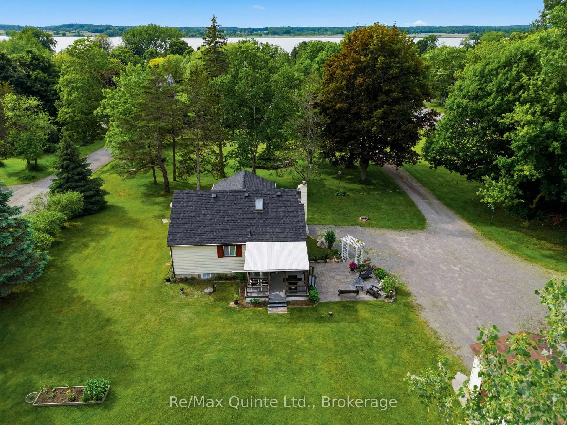 Photo 42 of 97C County Road 18, Prince Edward County, Athol Ward — HOMEH