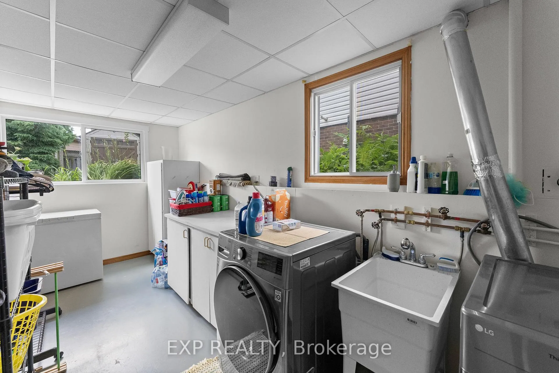 Photo 29 of 2881 Olden Avenue, Niagara Falls, Casey — HOMEH