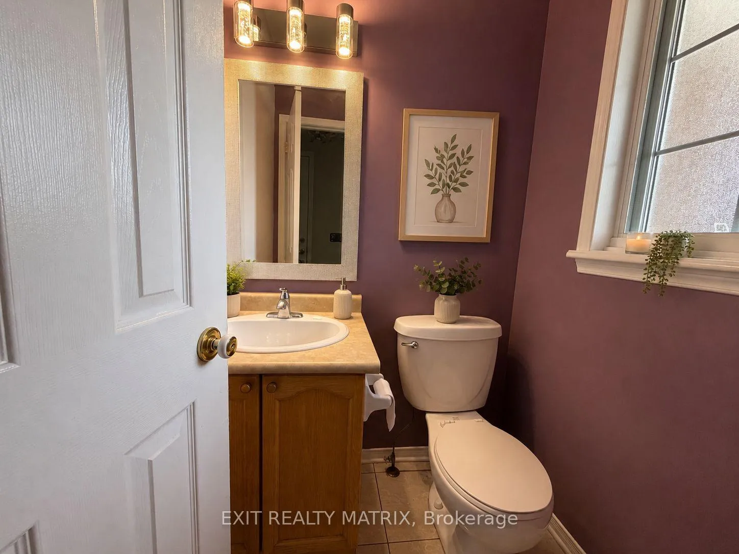 Photo 5 of 35 Binbury Way, Ottawa, Hunt Club Park/Greenboro — HOMEH