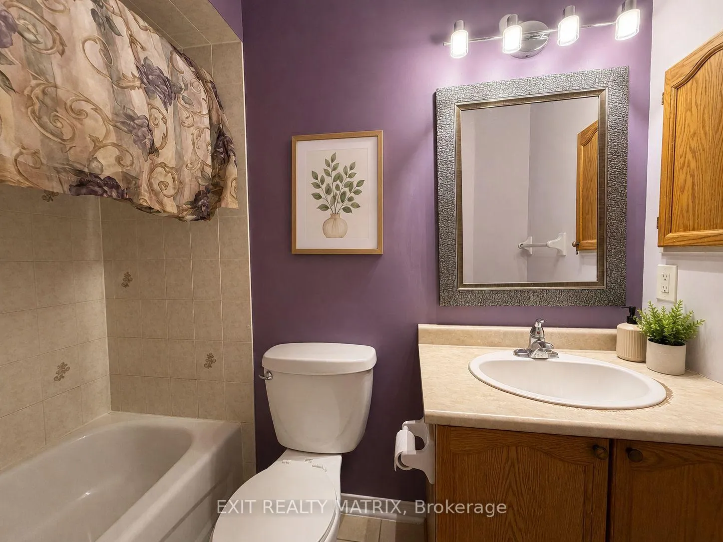 Photo 10 of 35 Binbury Way, Ottawa, Hunt Club Park/Greenboro — HOMEH
