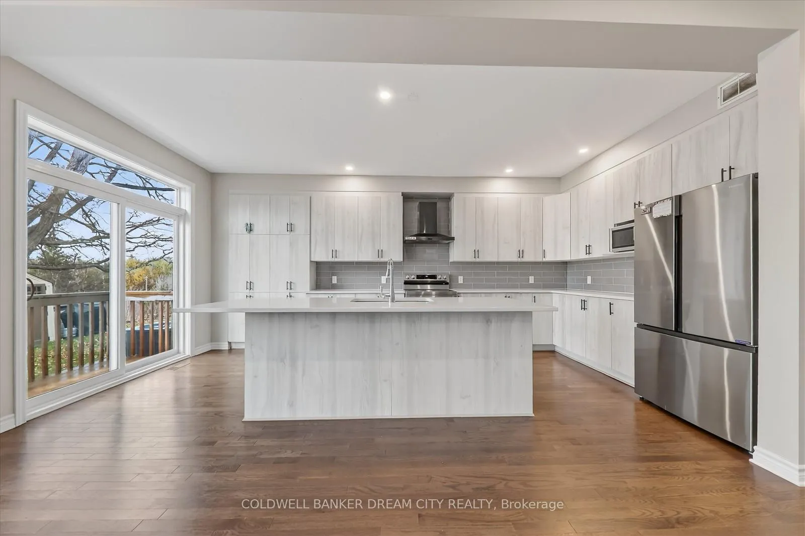 Photo 11 of 1386 Monarch Drive, Kingston, City Northwest — HOMEH