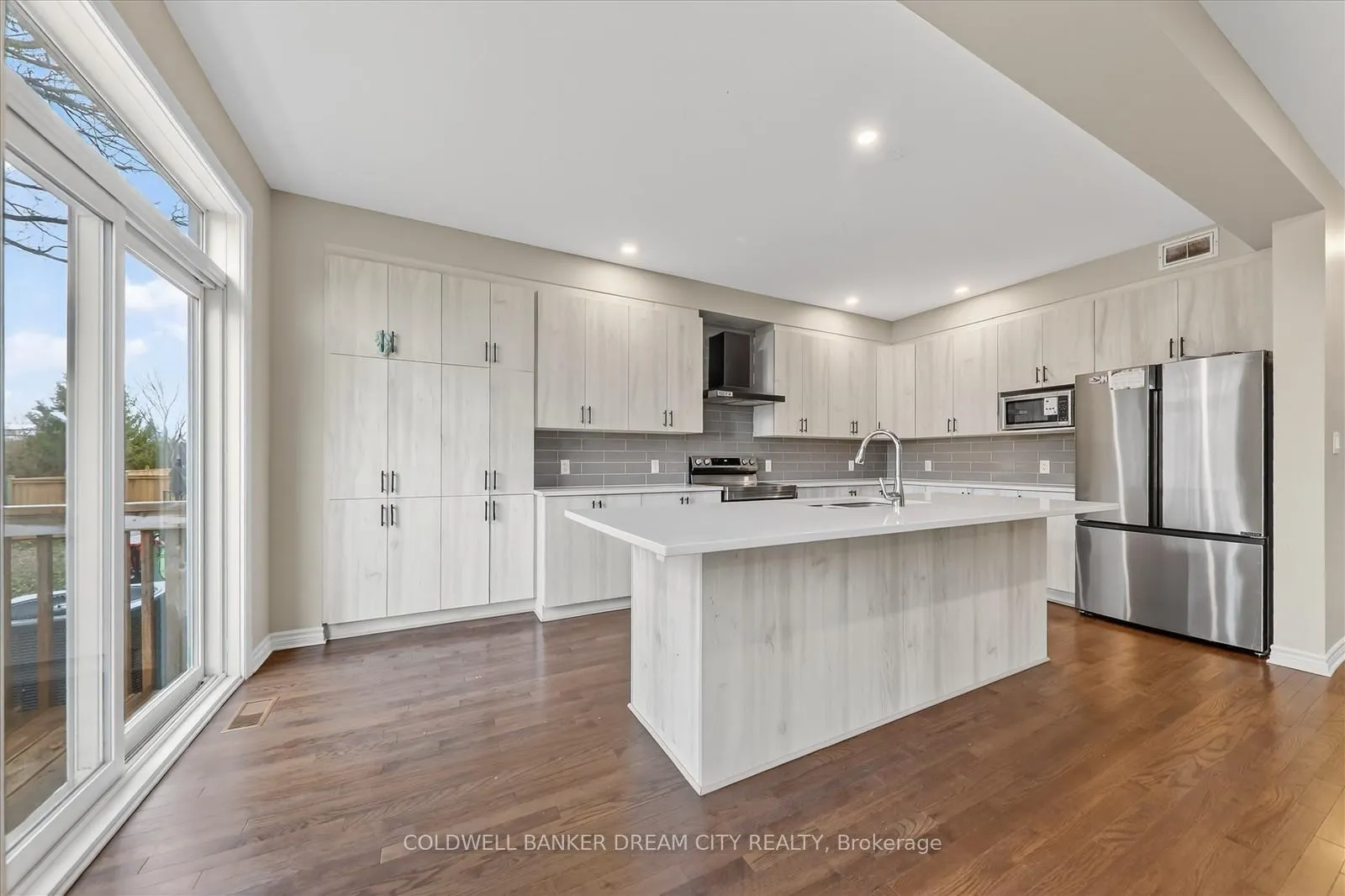 Photo 12 of 1386 Monarch Drive, Kingston, City Northwest — HOMEH