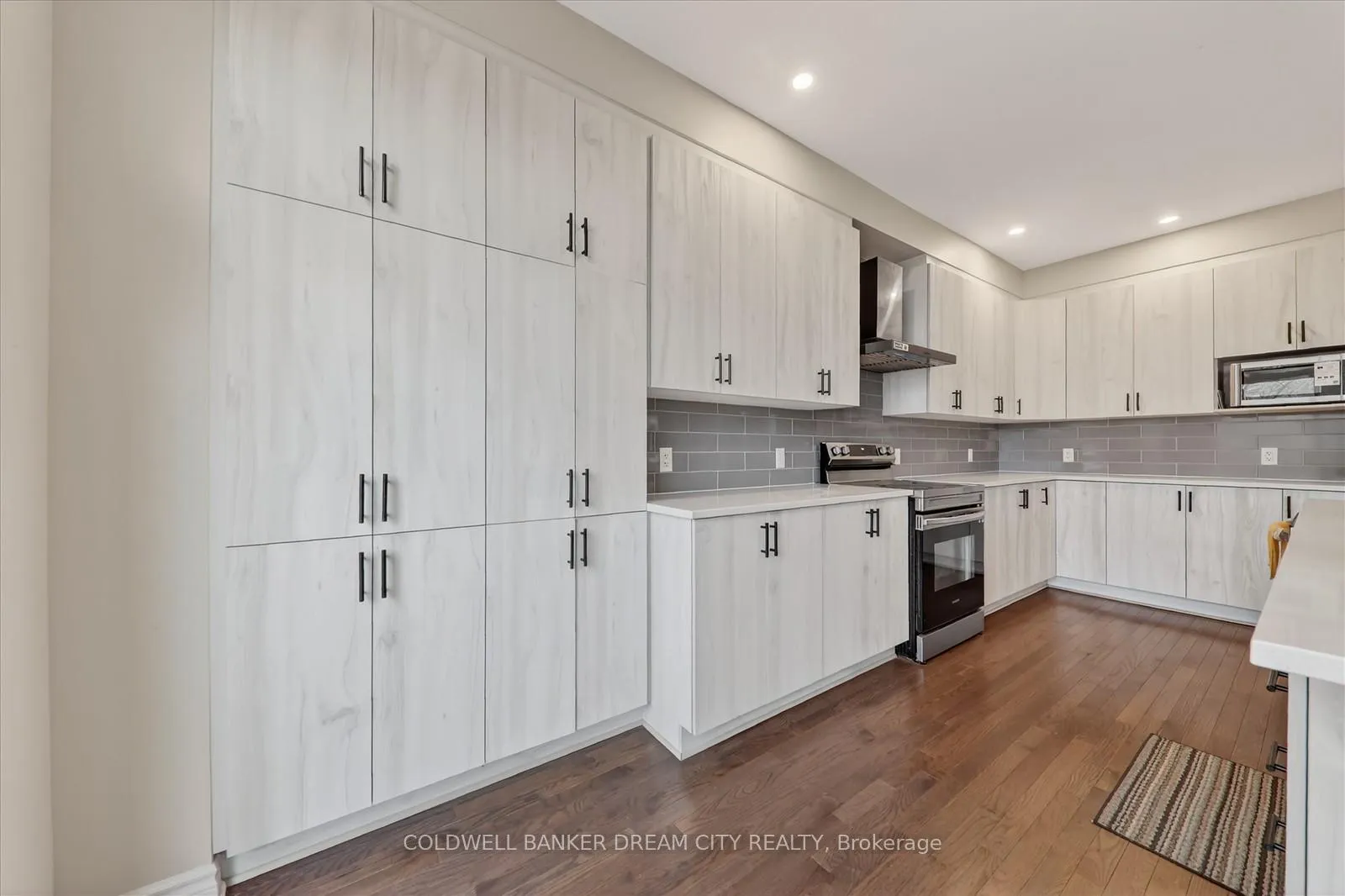 Photo 15 of 1386 Monarch Drive, Kingston, City Northwest — HOMEH