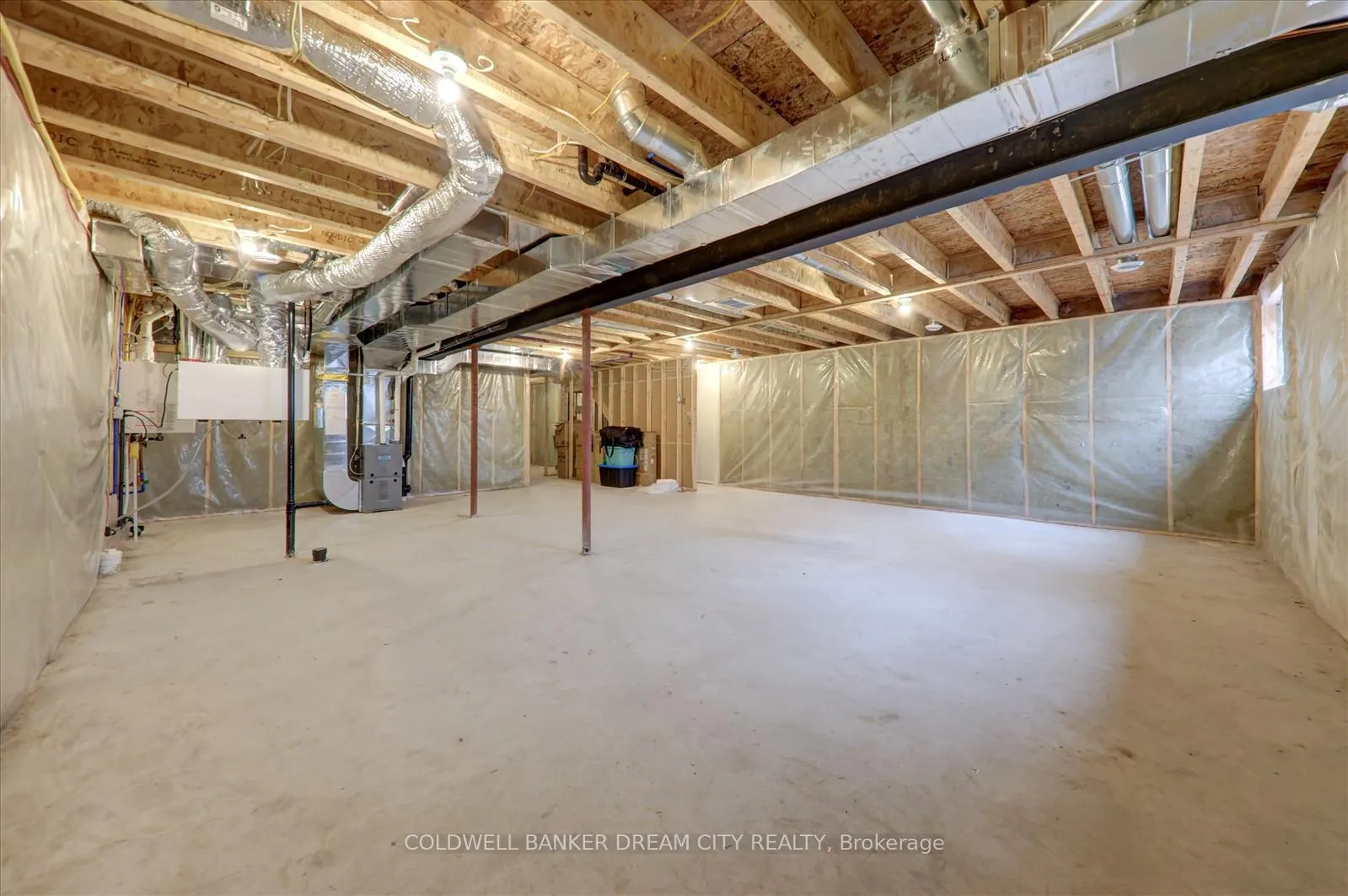 Photo 37 of 1386 Monarch Drive, Kingston, City Northwest — HOMEH
