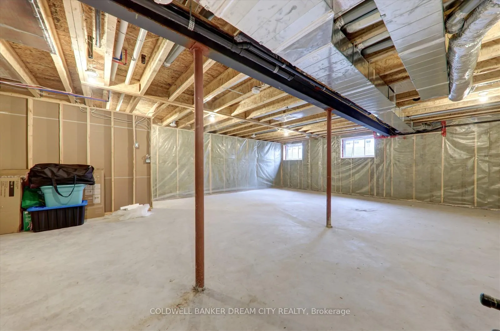 Photo 38 of 1386 Monarch Drive, Kingston, City Northwest — HOMEH