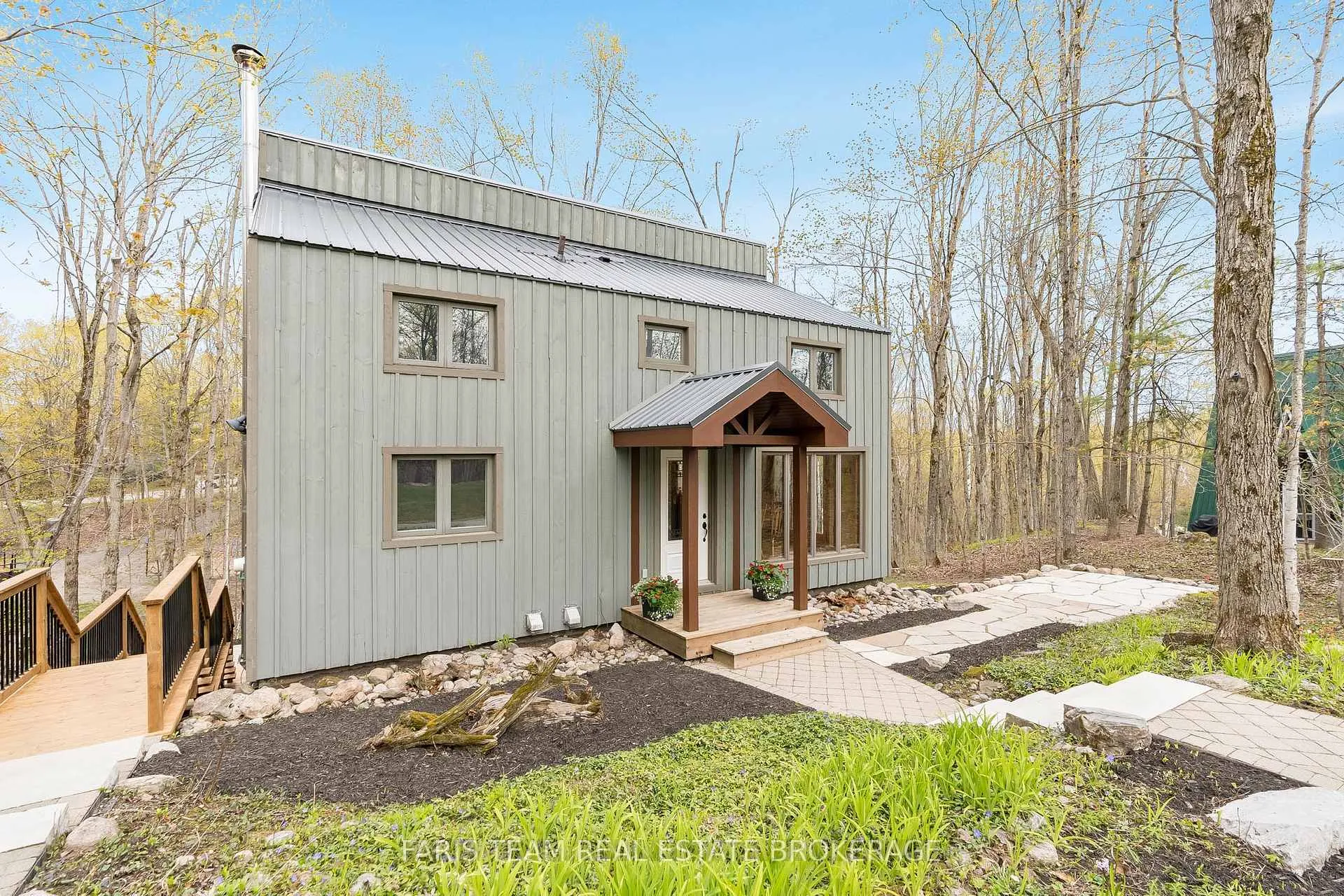 Photo 4 of 46 Huronwoods Drive, Oro-Medonte, Sugarbush — HOMEH