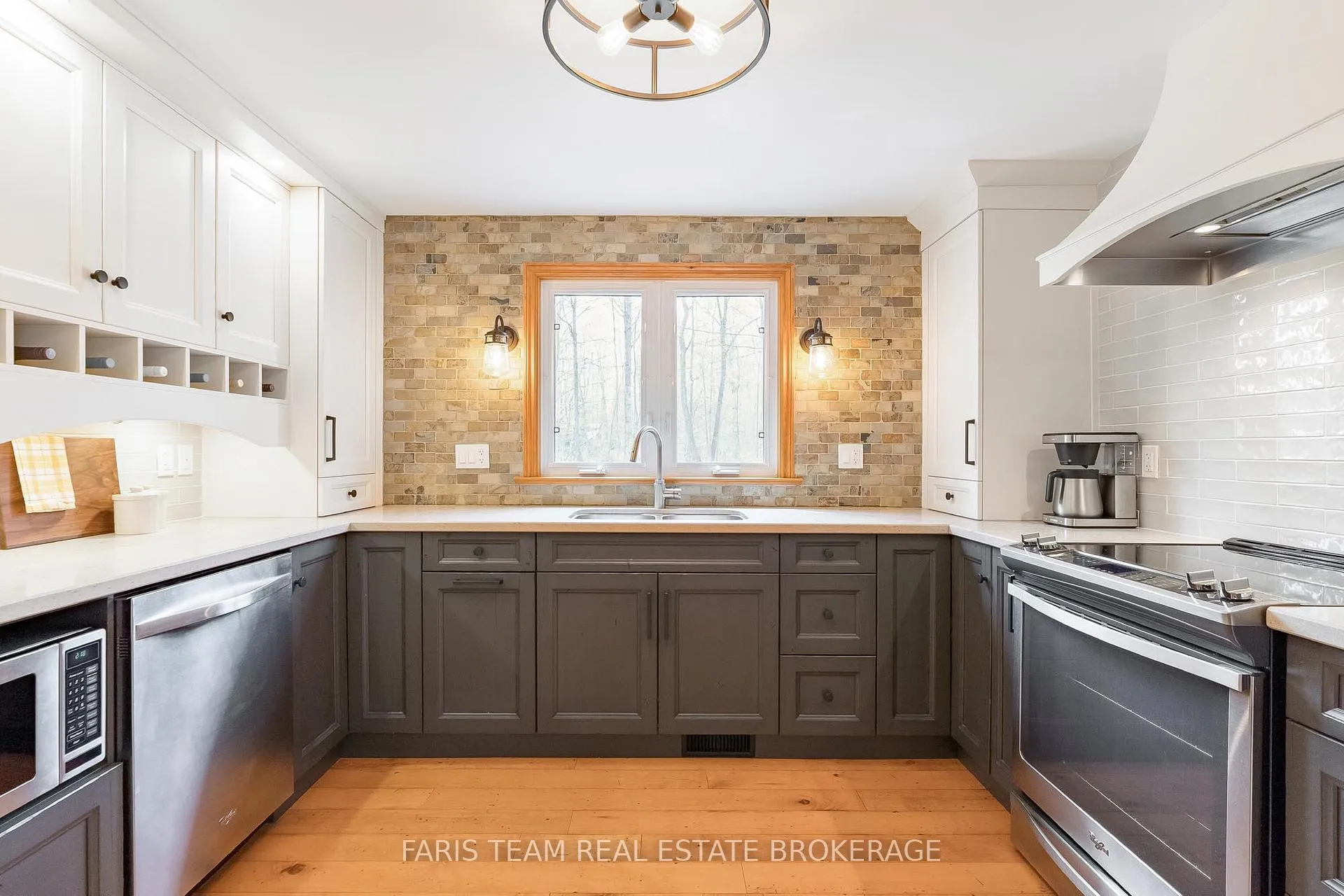 Photo 6 of 46 Huronwoods Drive, Oro-Medonte, Sugarbush — HOMEH