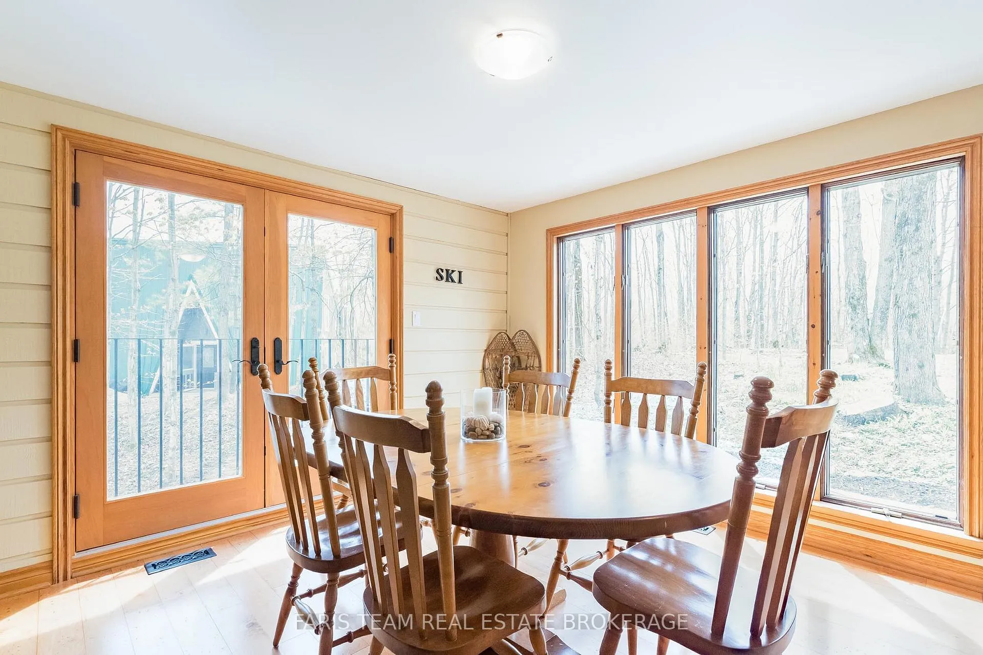 Photo 13 of 46 Huronwoods Drive, Oro-Medonte, Sugarbush — HOMEH