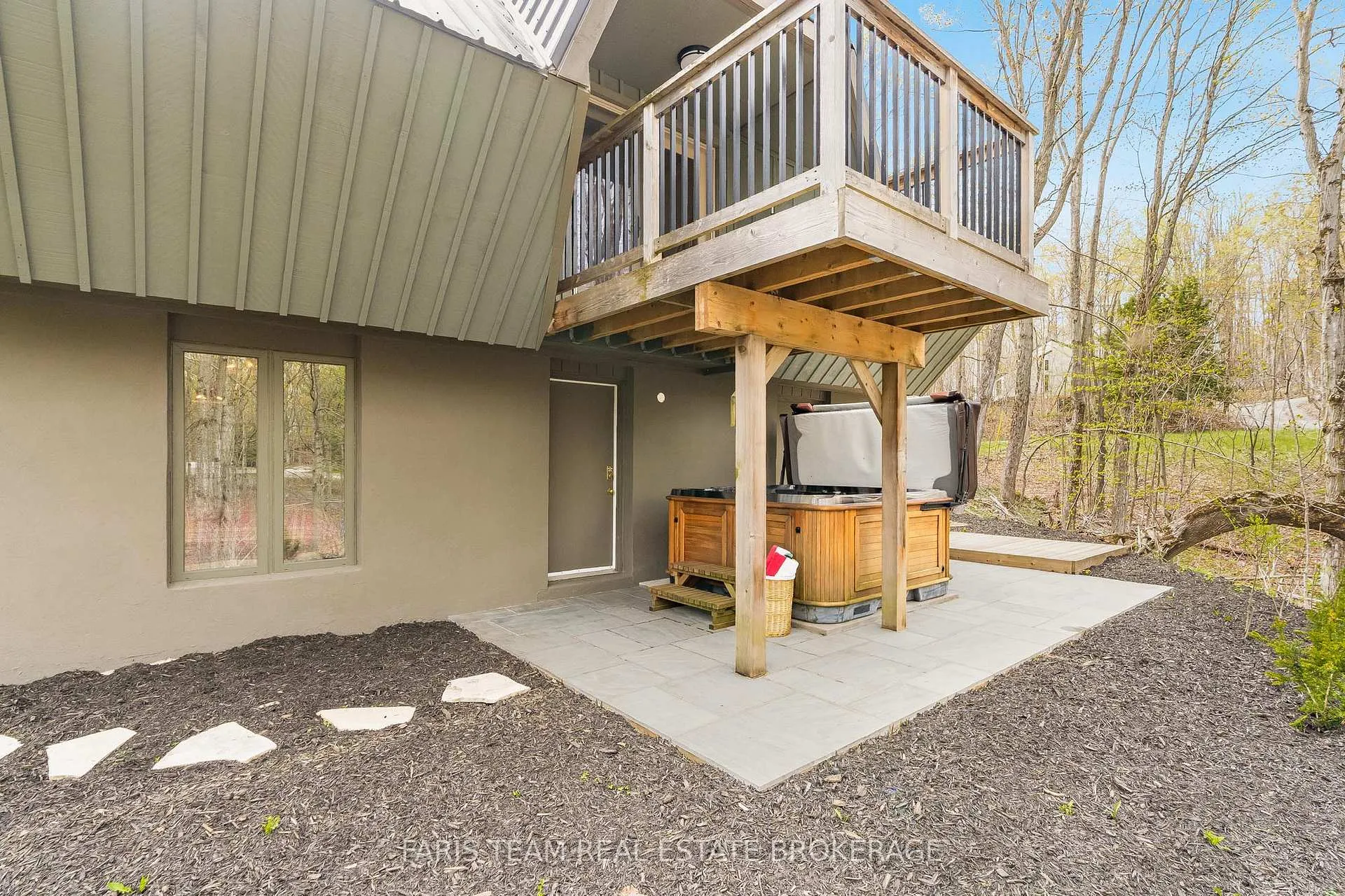 Photo 40 of 46 Huronwoods Drive, Oro-Medonte, Sugarbush — HOMEH