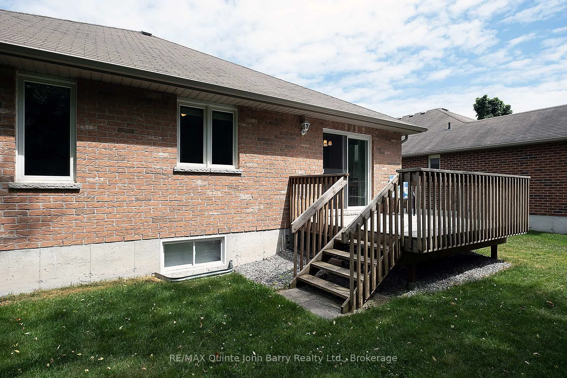 Photo 33 of 4 Algonquin Avenue, Brighton — HOMEH