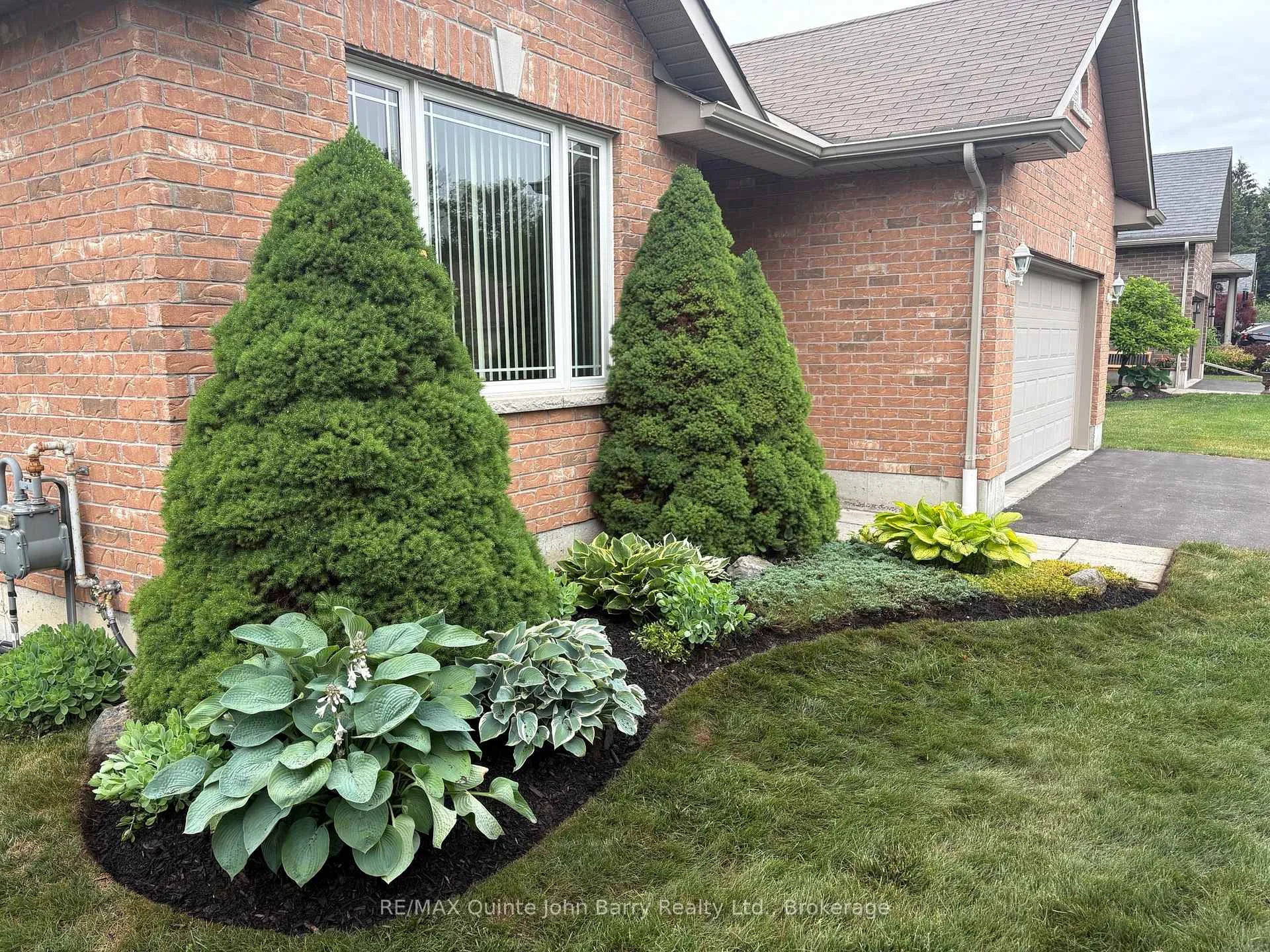 Photo 4 of 4 Algonquin Avenue, Brighton — HOMEH