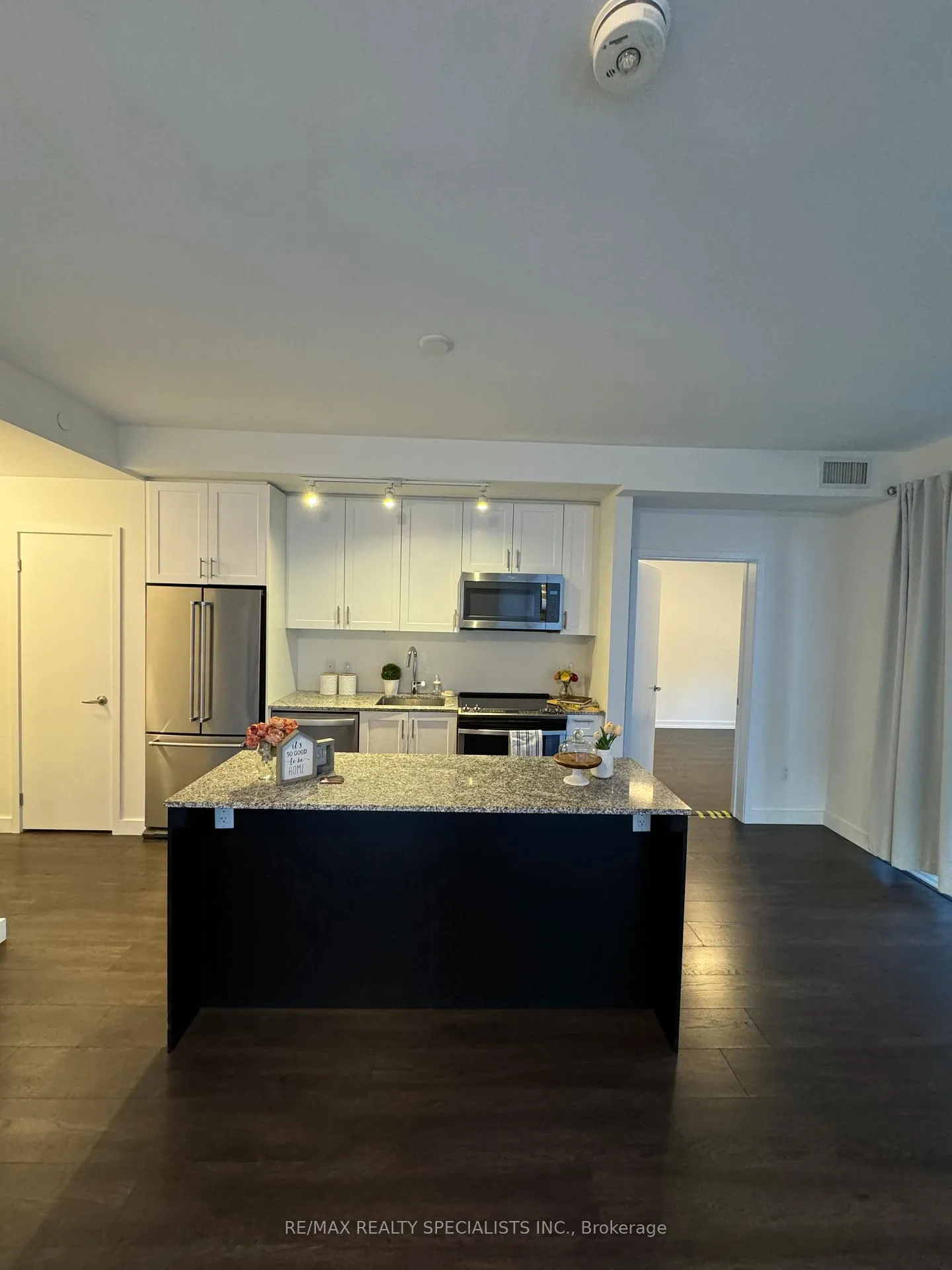 Photo 6 of Unit 214, 150 Sabina Drive, Oakville, Glenorchy — HOMEH