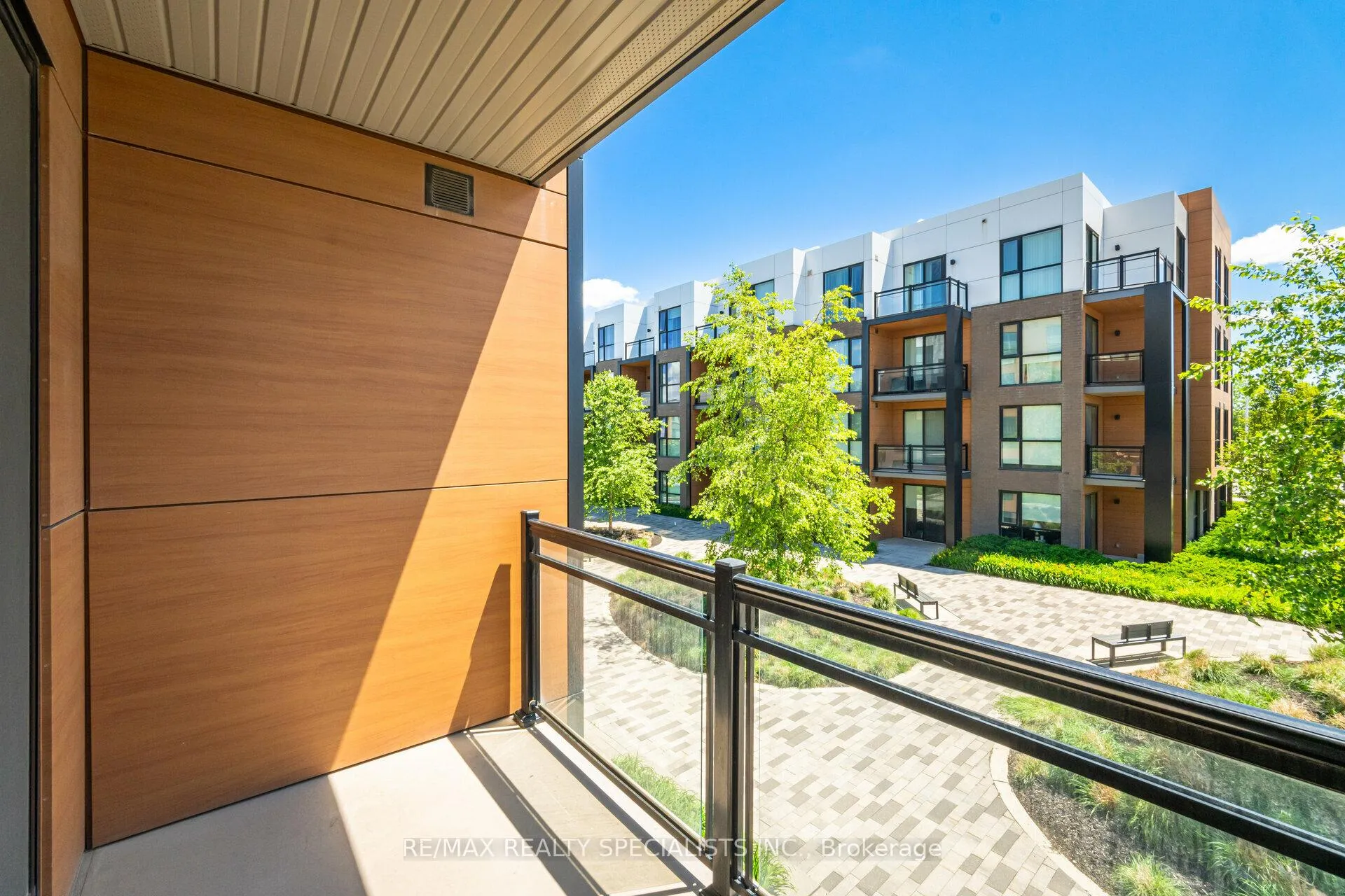 Photo 30 of Unit 214, 150 Sabina Drive, Oakville, Glenorchy — HOMEH