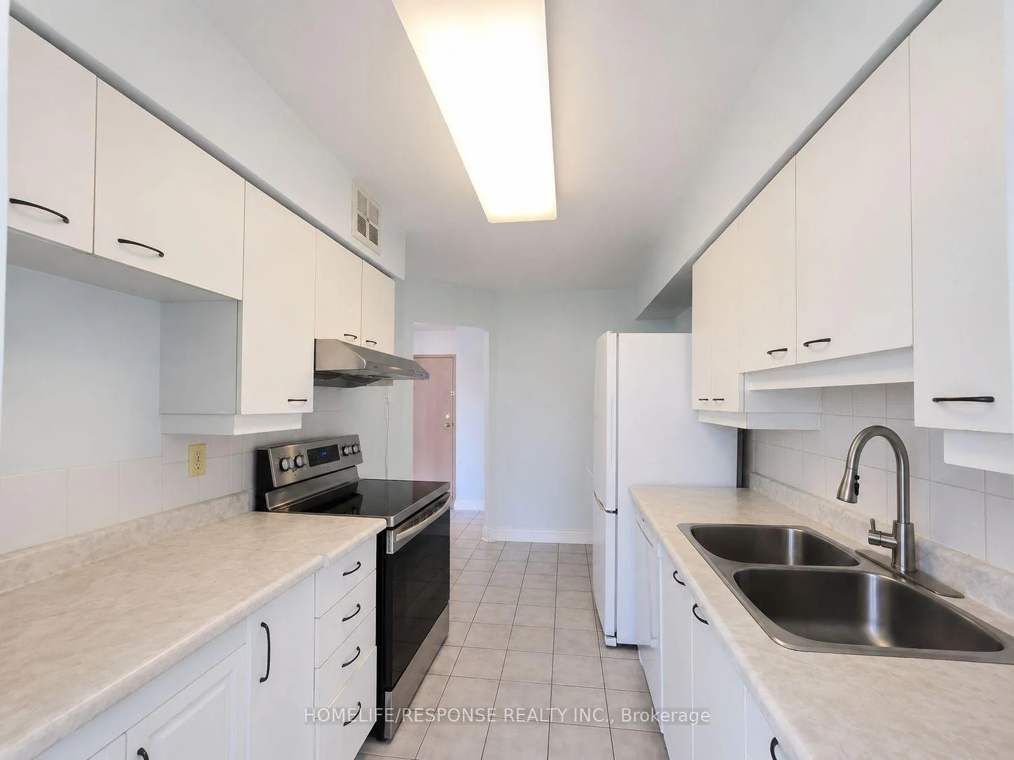 Photo 18 of Unit 1601, 55 Elm Drive W, Mississauga, City Centre — HOMEH
