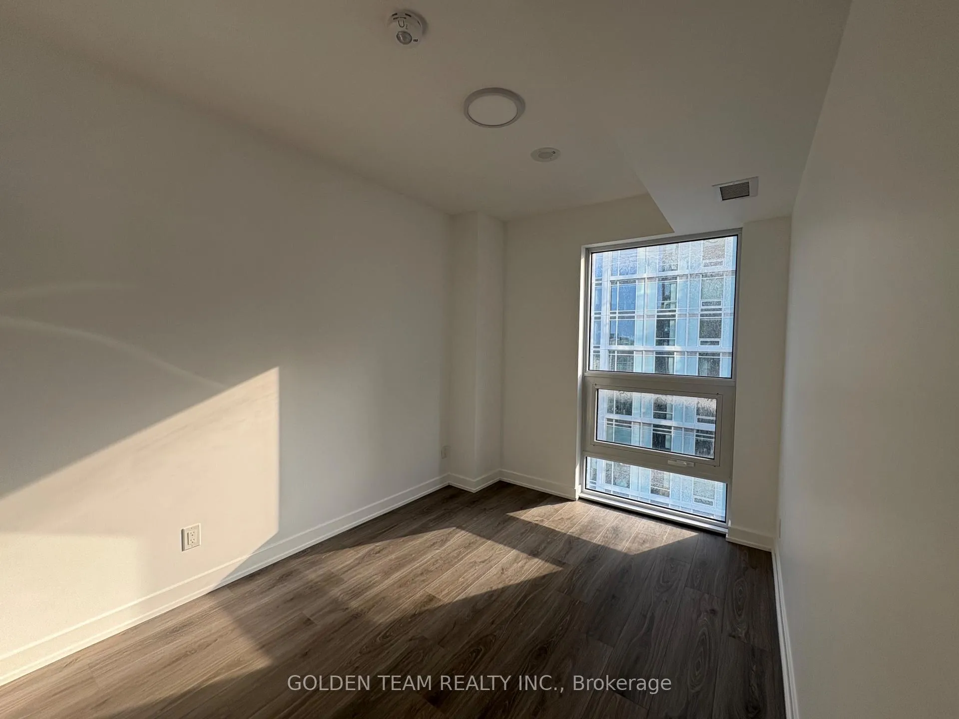 Photo 5 of Unit 2512, 100 Queen Street E, Toronto, Church-Yonge Corridor — HOMEH