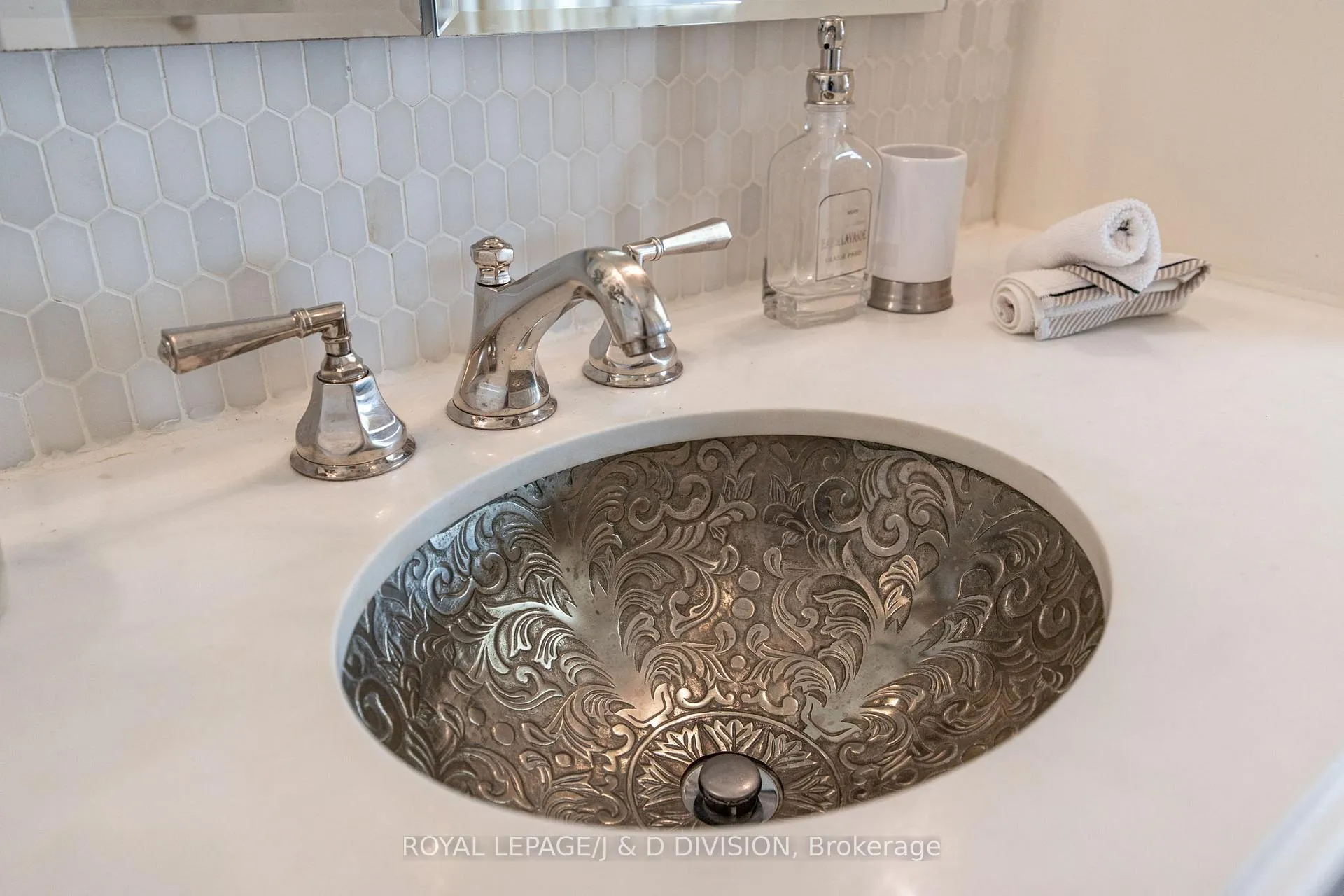 Photo 33 of 477 Roxton Road, Toronto, Palmerston-Little Italy — HOMEH