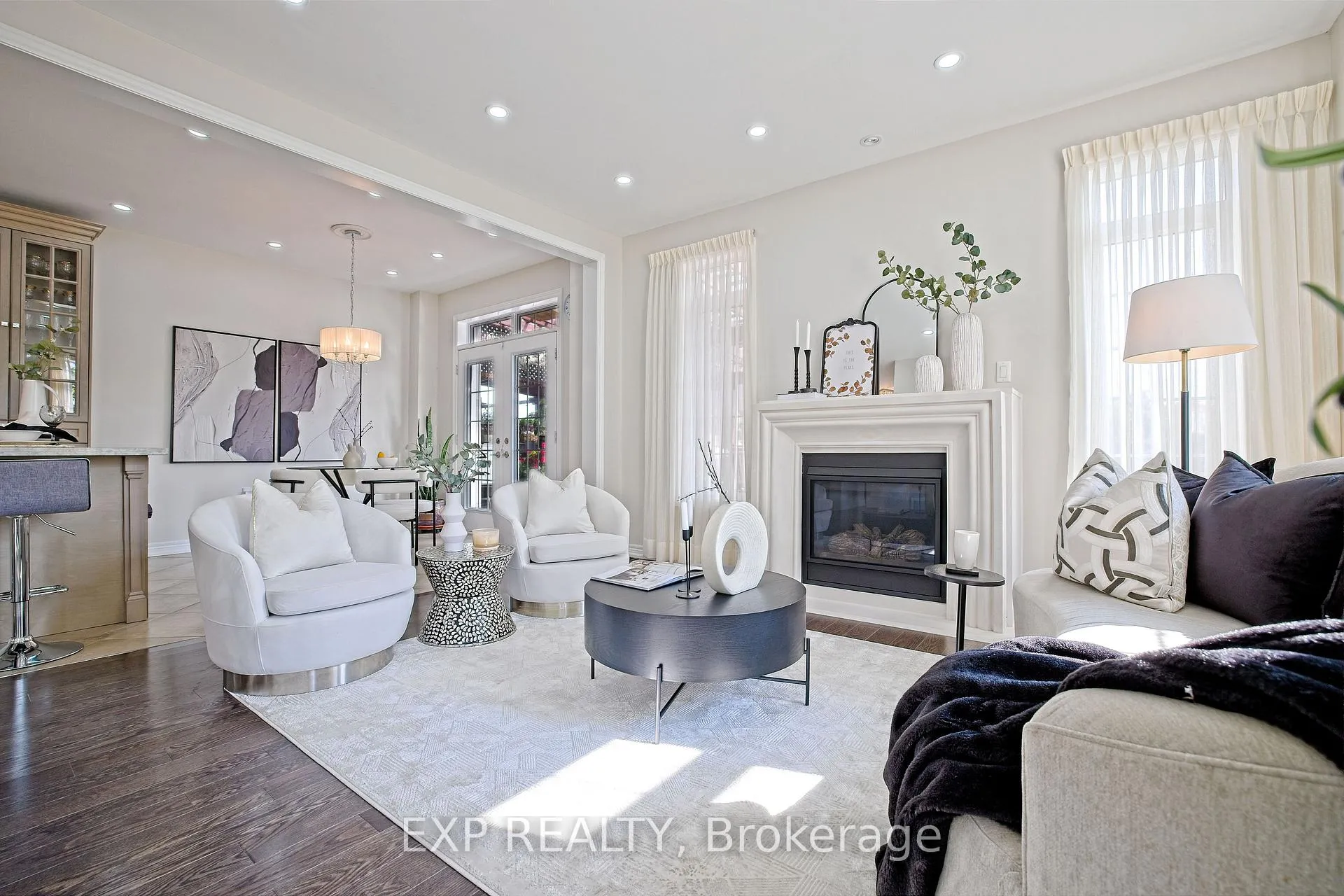 Photo 11 of 520 Dougall Avenue E, Caledon, Rural Caledon — HOMEH